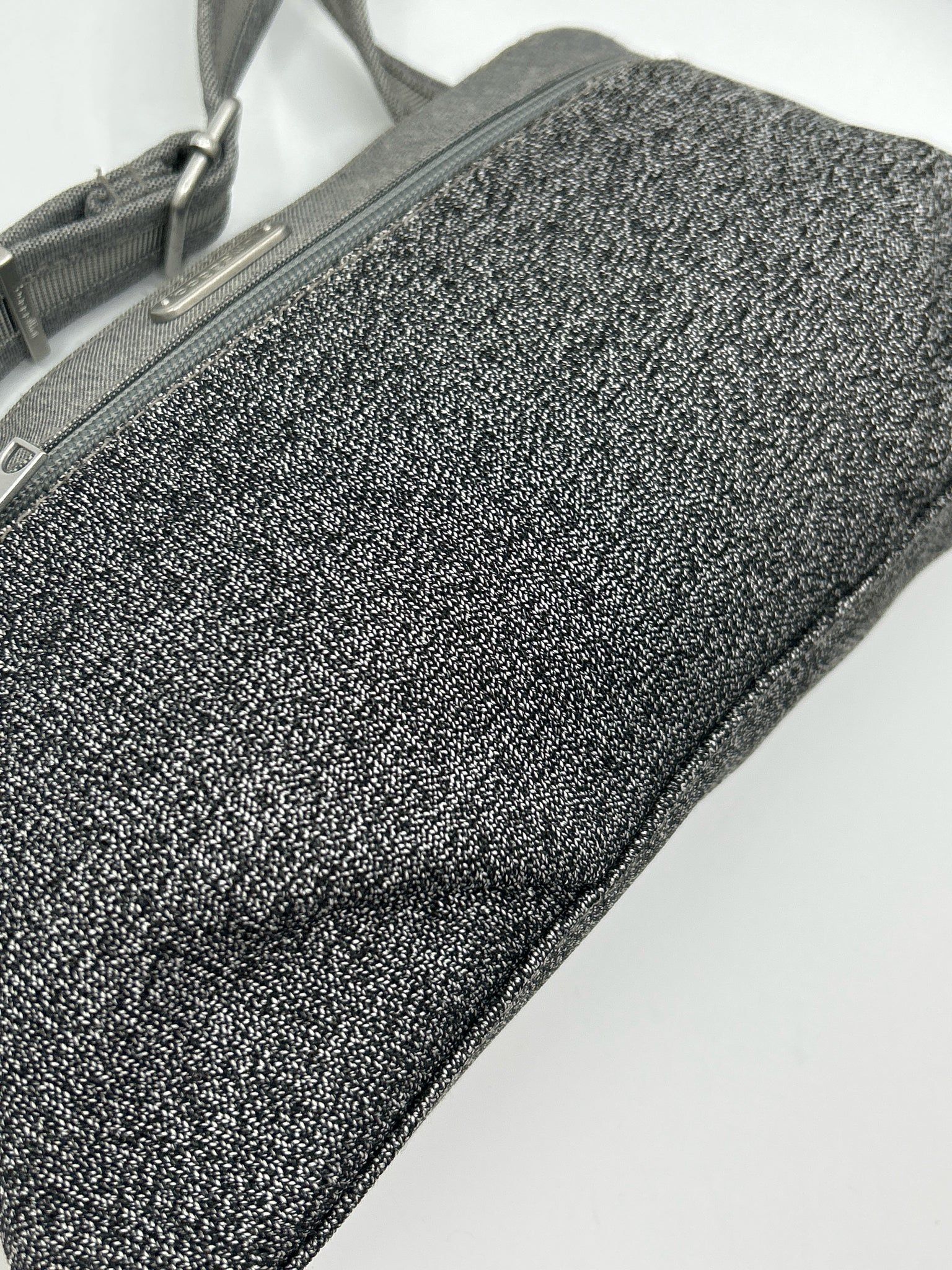 BAGGALLINI Grey & Black Women Purse