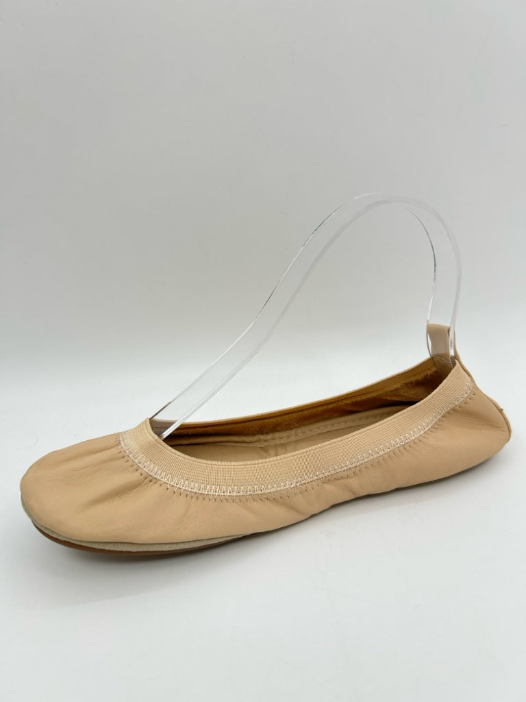 YOSI SAMRA Size 8 Cream Women's Flats