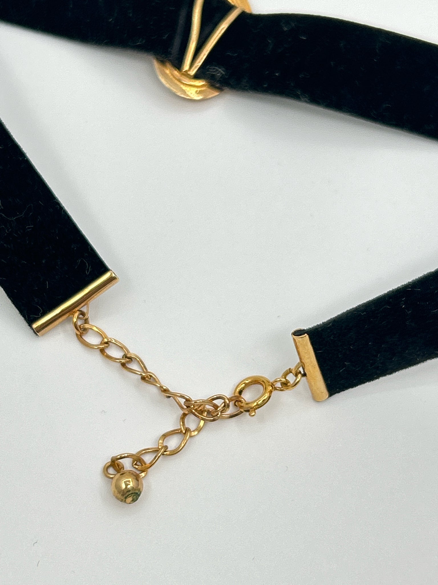WEDGWOOD BLACK AND BLUE Necklace