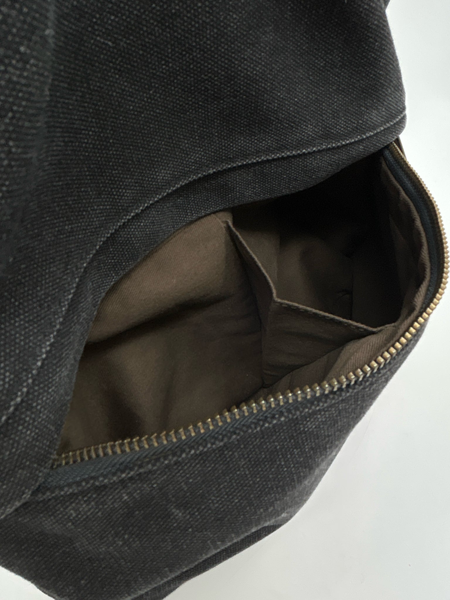 FEED DARK GREY Women Tote