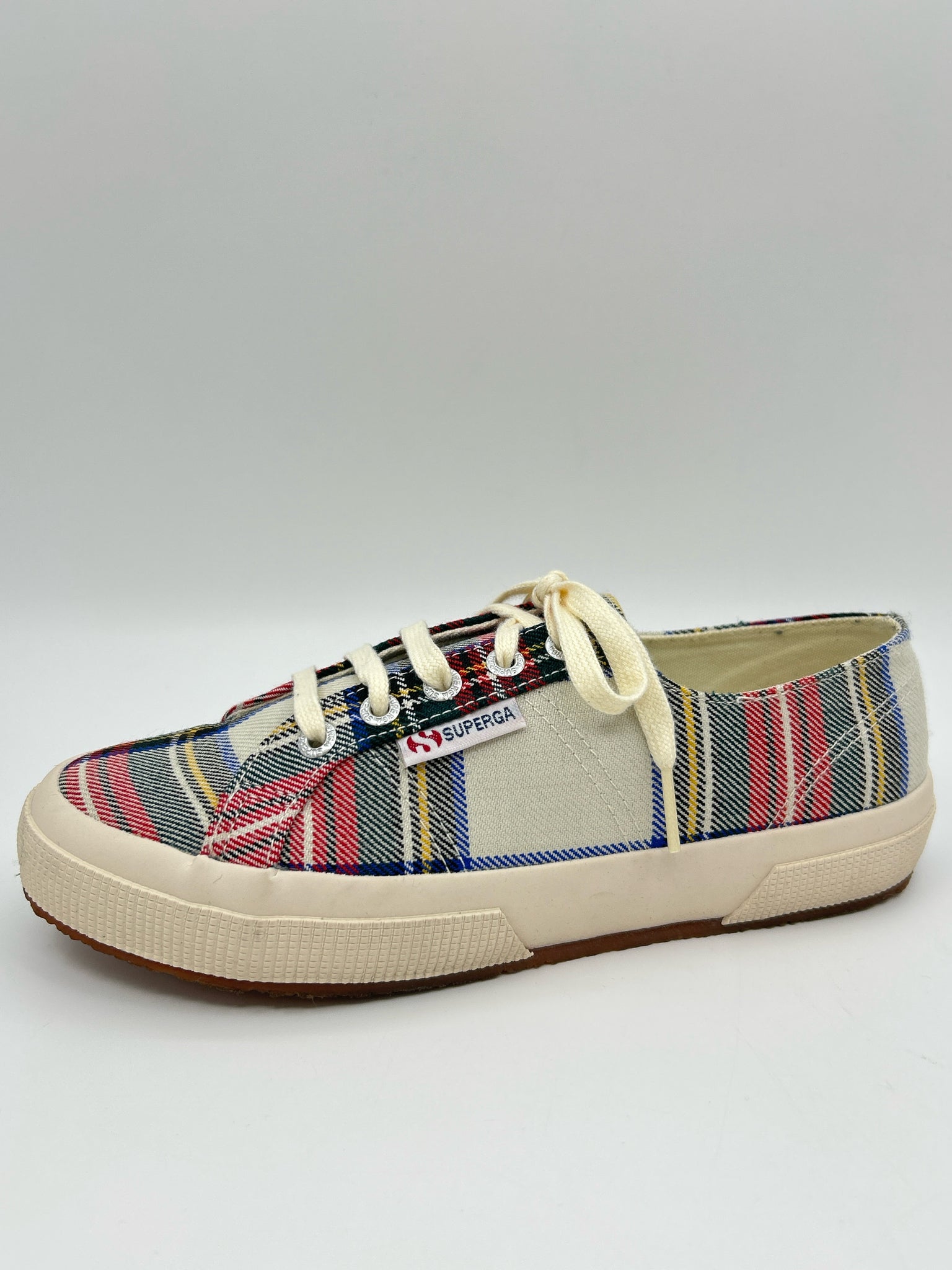 SUPERGA Size 7.5 Red Plaid Women Sneakers