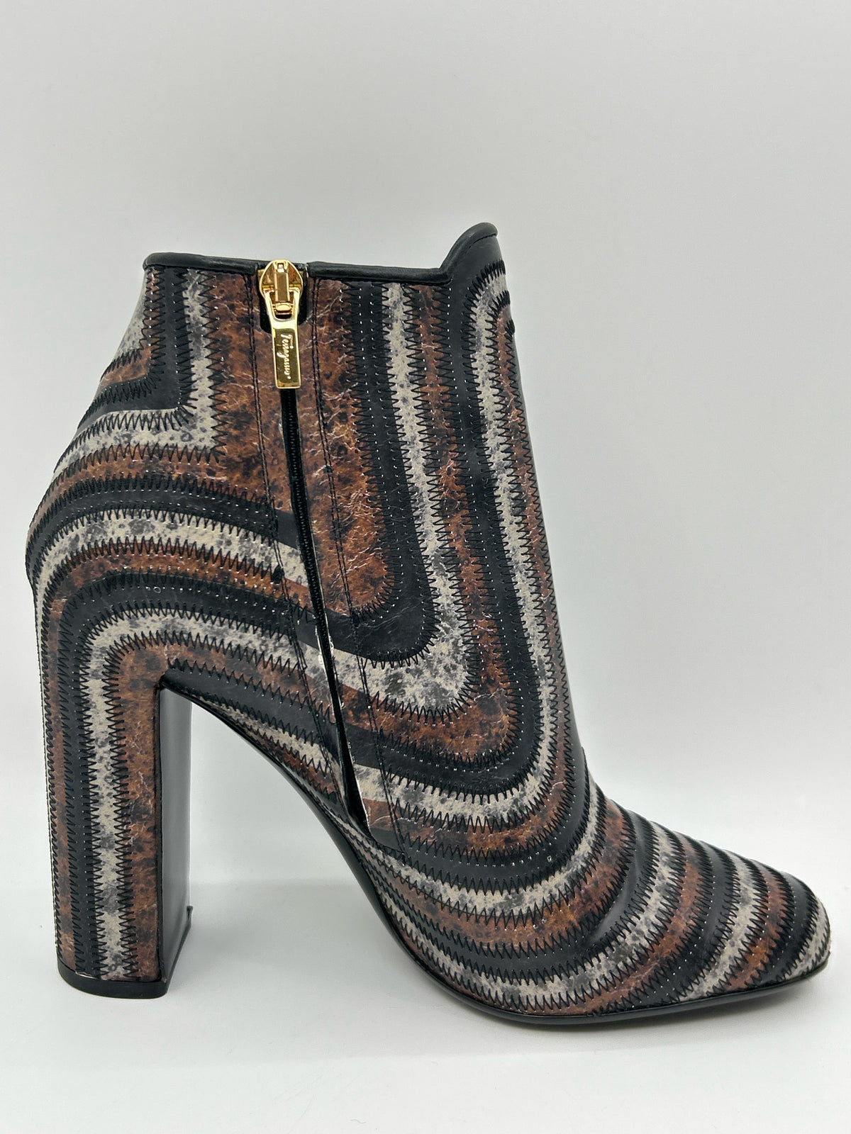 SALVATORE FERRAGAMO Size 6 BROWN & BLACK Women Booties
