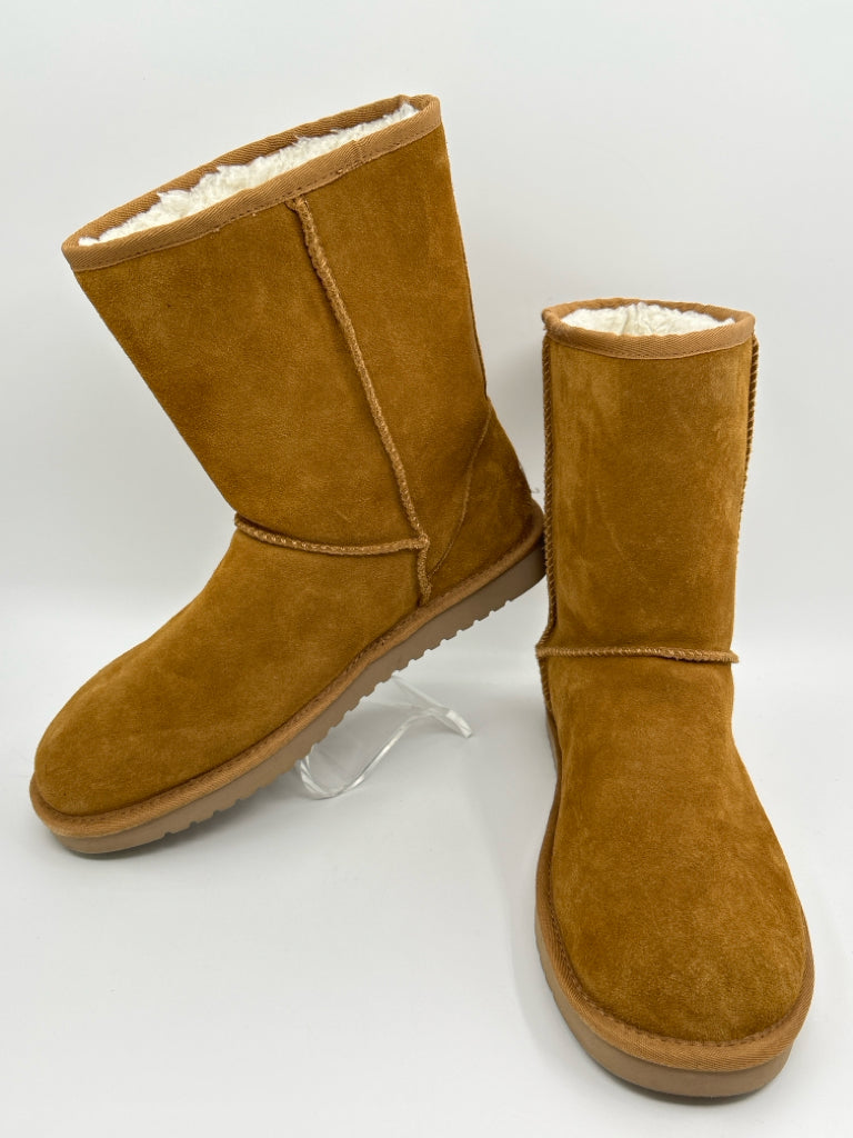 KOOLABURRA Women Size 10 CHESTNUT Booties