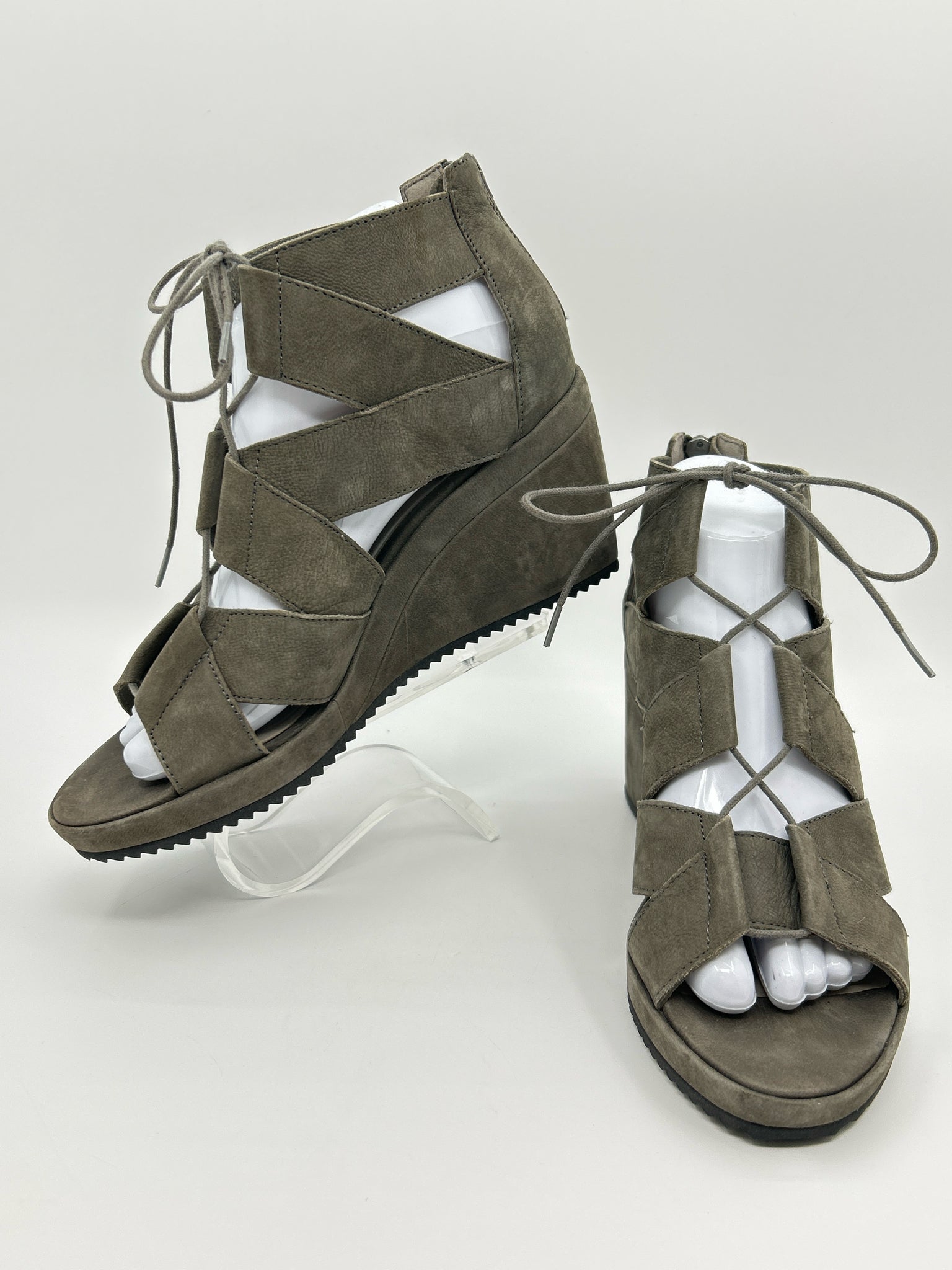 EILEEN FISHER Size 8 Grey Women Sandal