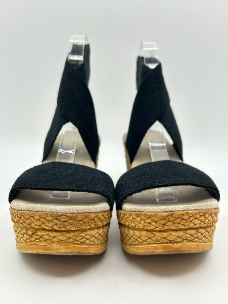 CHARLESTON SHOE COMPANY Size 7 Black Women's Sandal