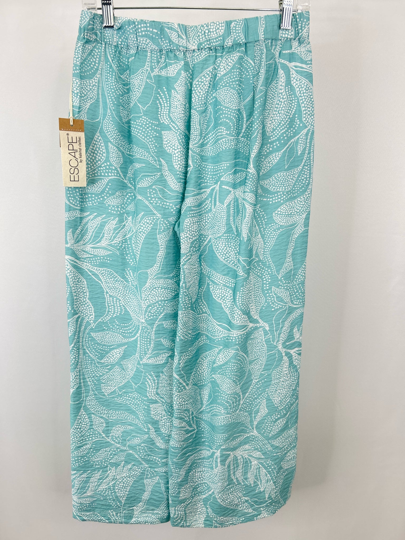 Escape by Habitat Clothes Size S Mint and White Women Pants NWT