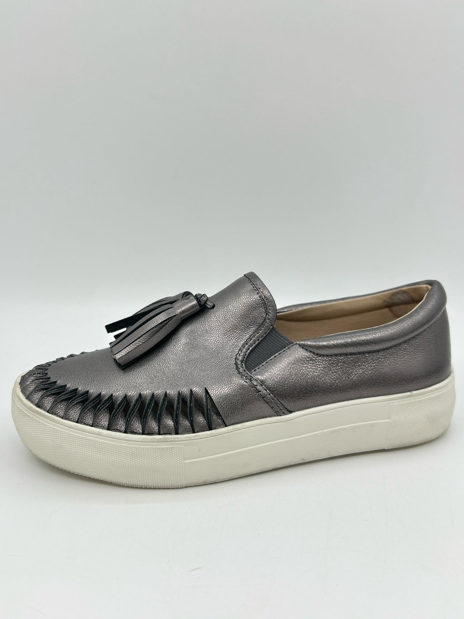J/Slides Size 7 Pewter Women Sneakers