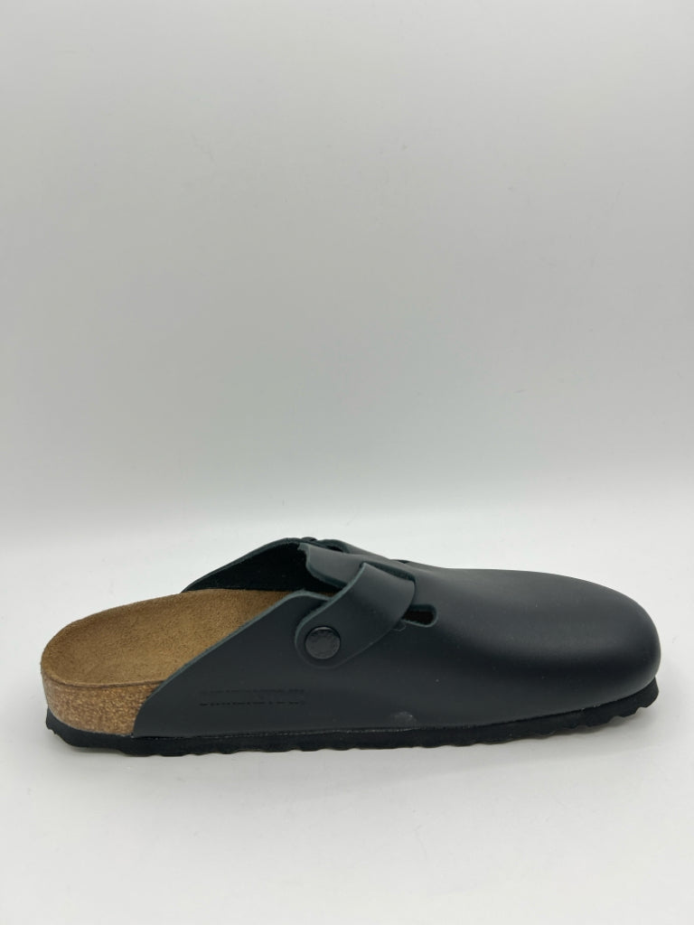 BIRKENSTOCK Size 38 Black Sandal