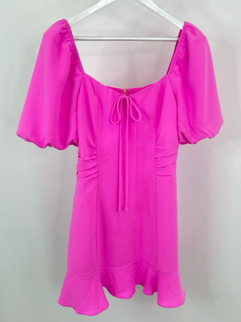 LFD NWT Size M Pink Women's Dress