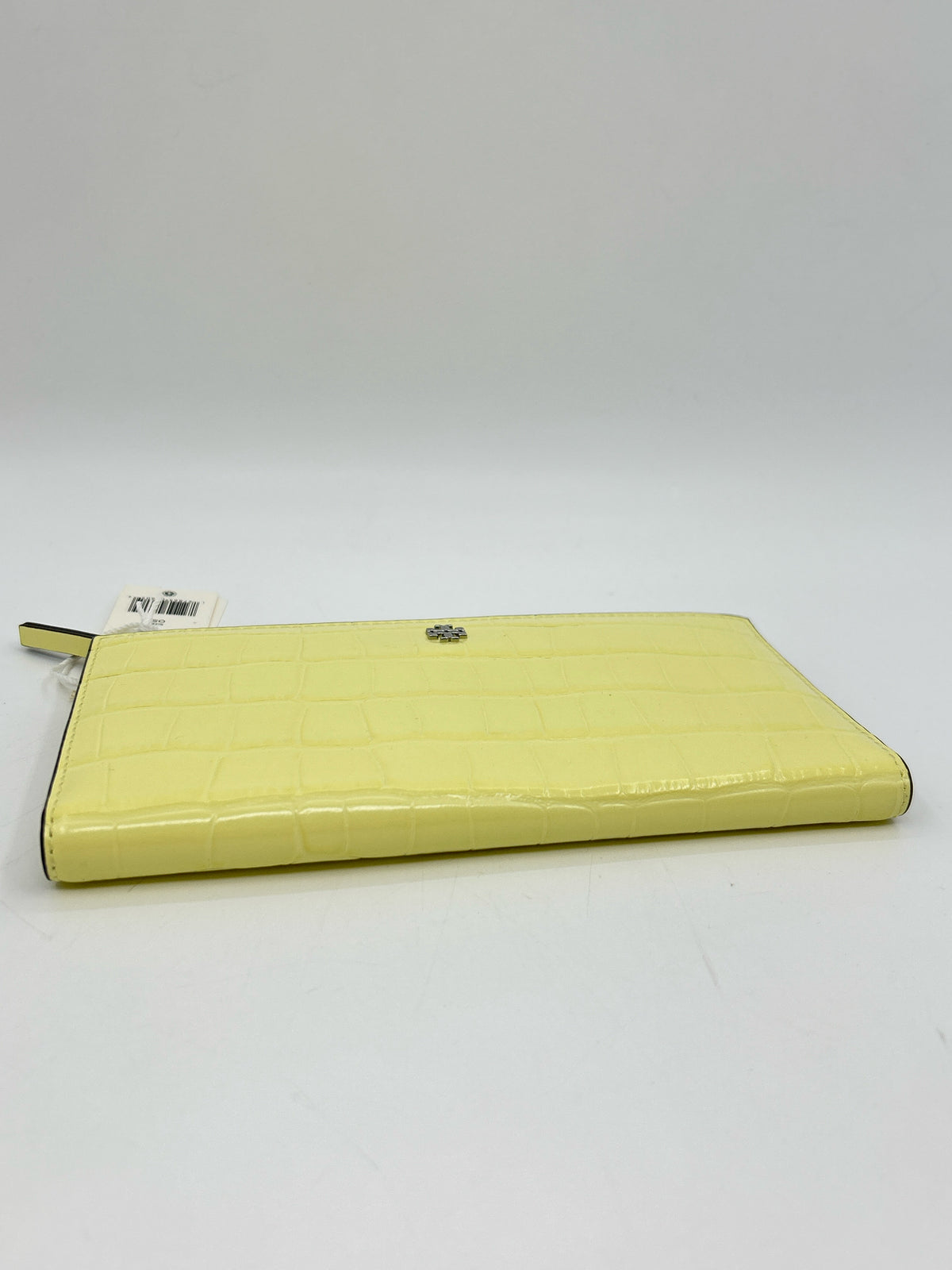TORY BURCH NWT Pastel Yellow Women Wallet