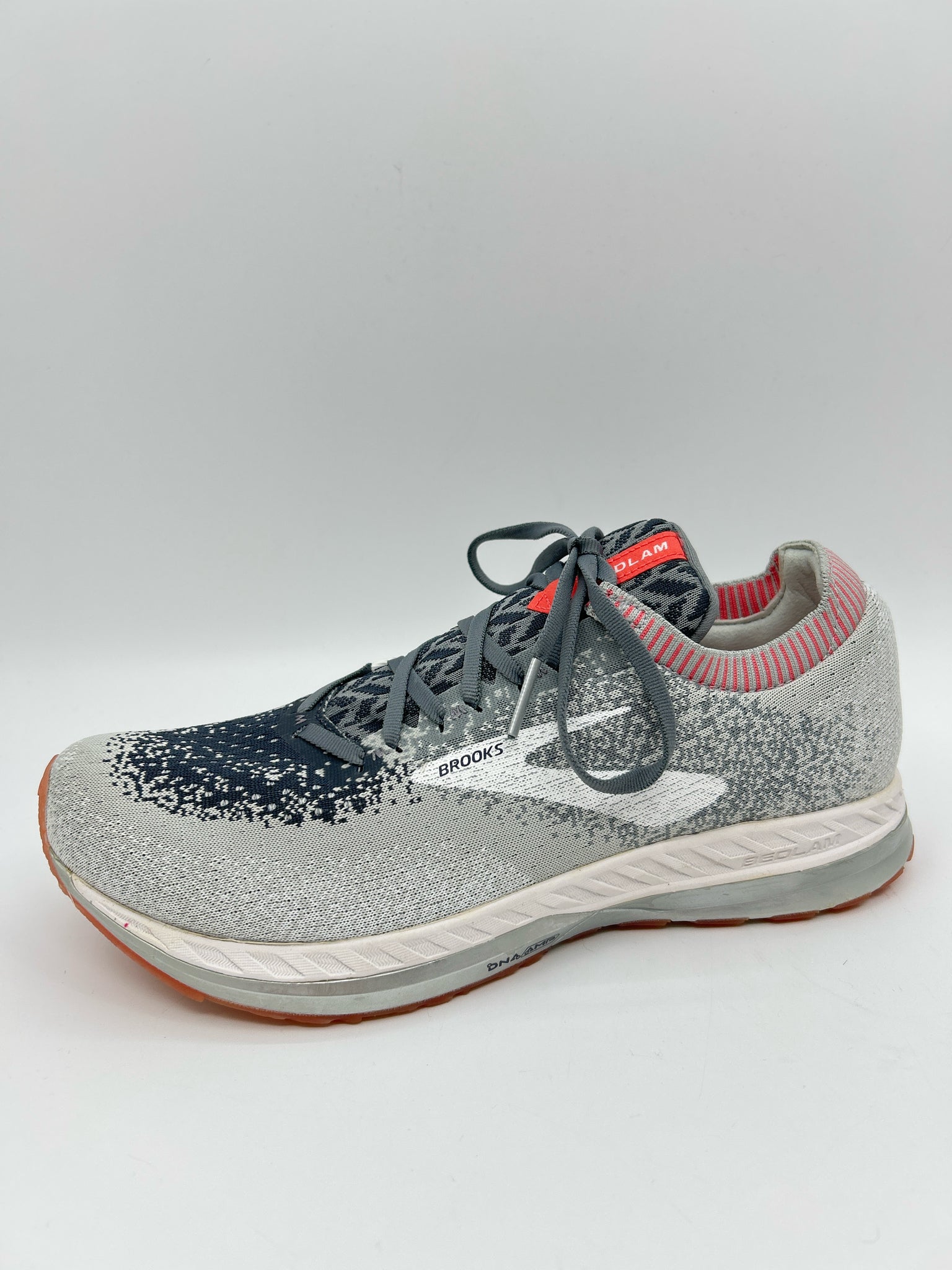 BROOKS Size 11.5B Grey Women Sneakers NIB