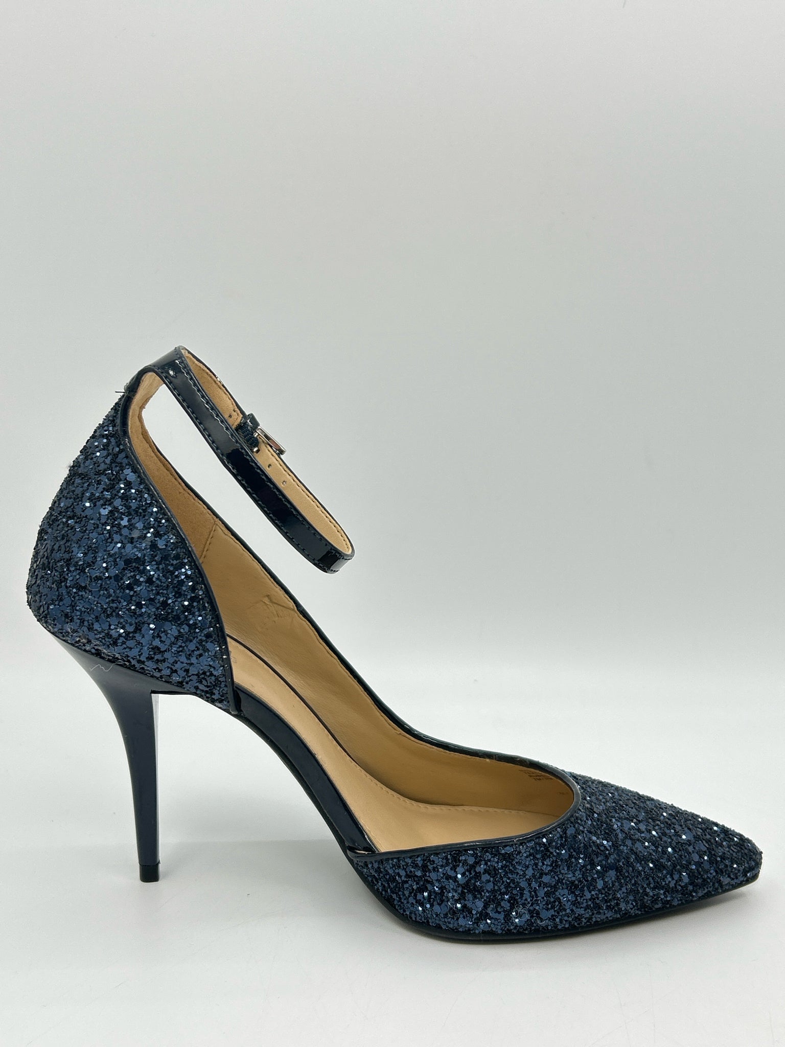MICHAEL MICHAEL KORS Size 7M Navy Women Pumps