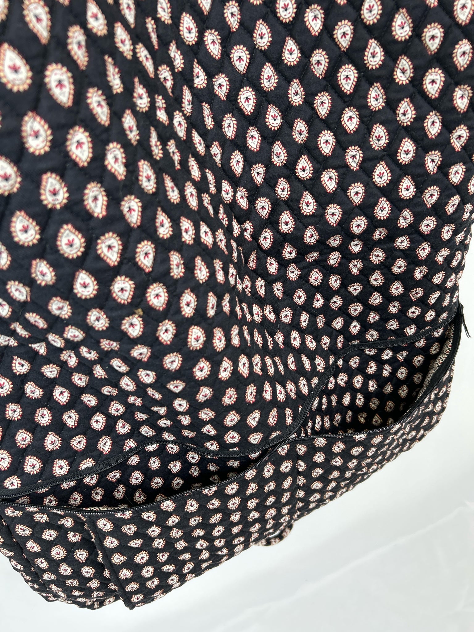 VERA BRADLEY Black Print Luggage