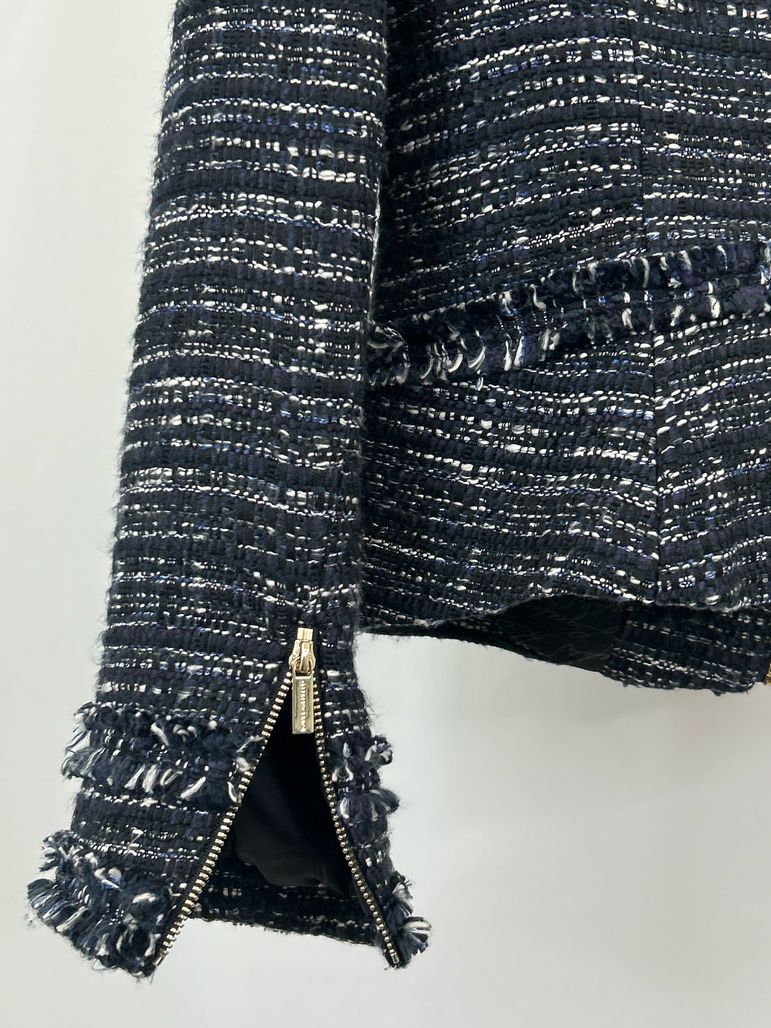 KARL LAGERFELD Size 12 Navy Pattern Women Jacket