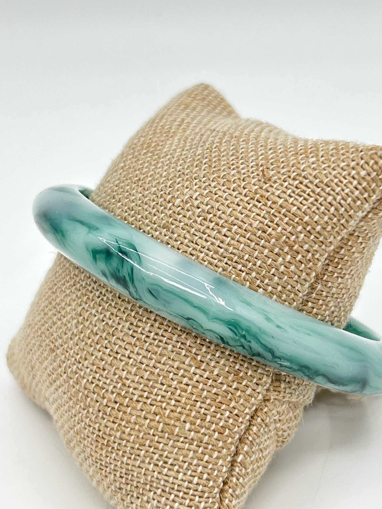 ALEMBIKA Jade Bracelet