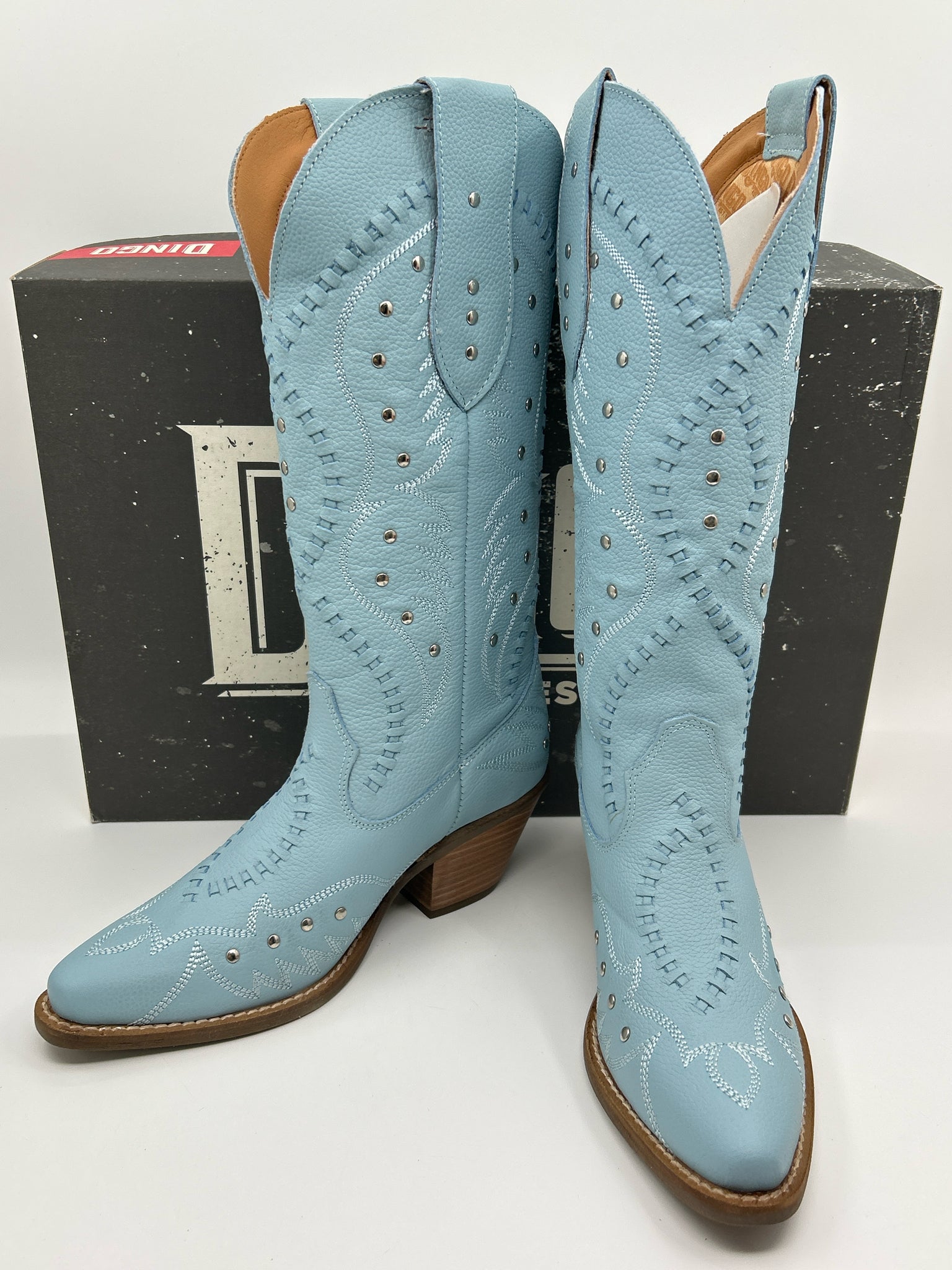 DINGO Size 7.5M Pale Blue Women Boots