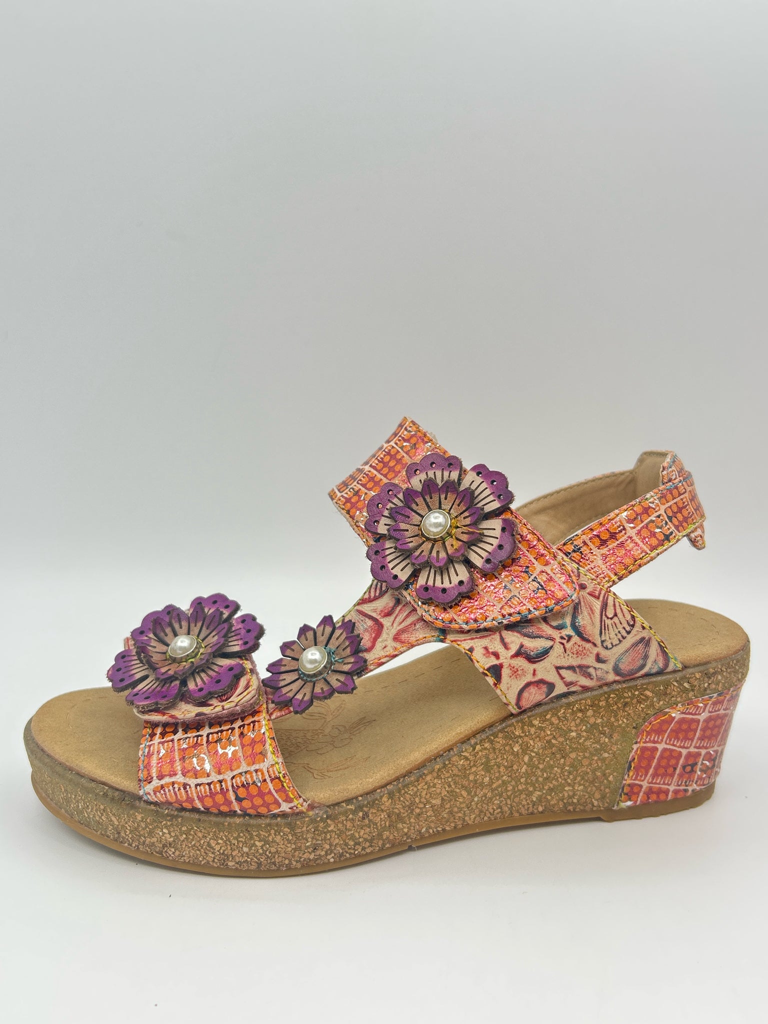 L'ARTISTE Size 38/8 Purple Print Women Sandal