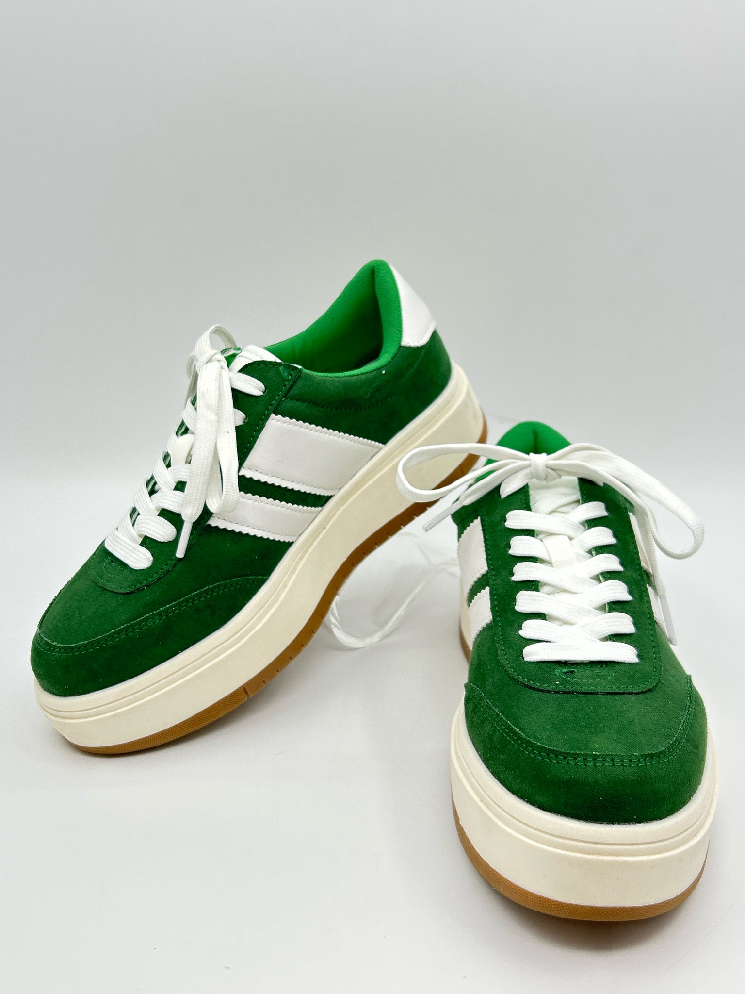 MADDEN GIRL Size 8M Green & White Women Sneakers