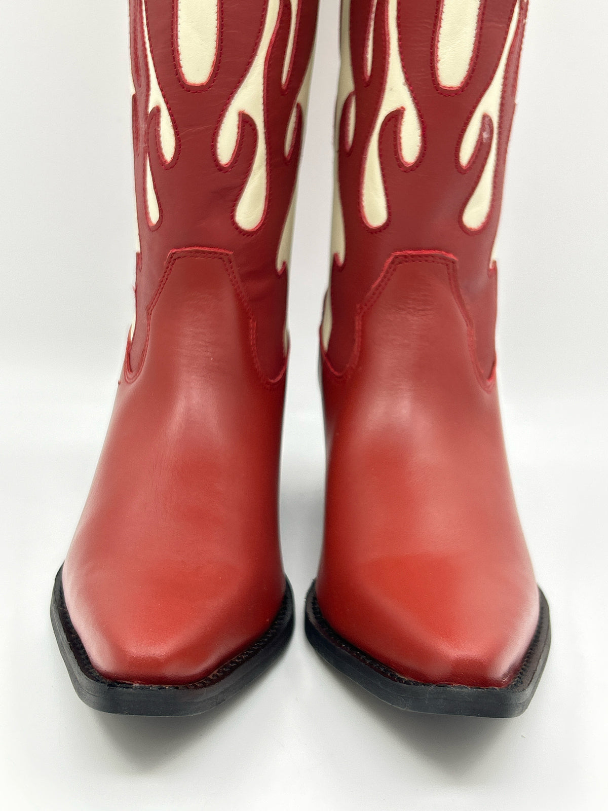 DINGO Size 8.5M Red & Cream Women Boots