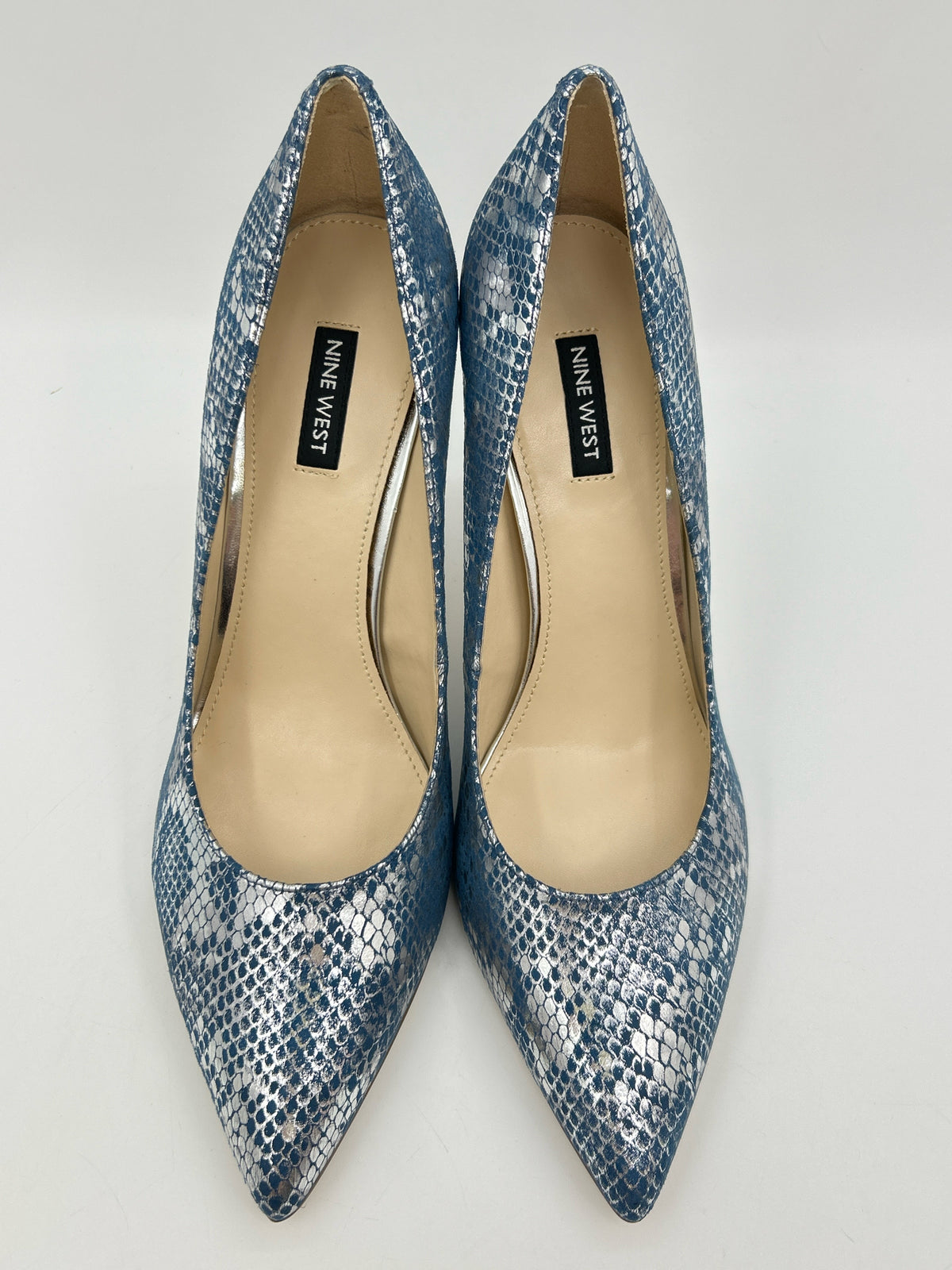 NINE WEST Size 10.5 Blue Print Women Pumps