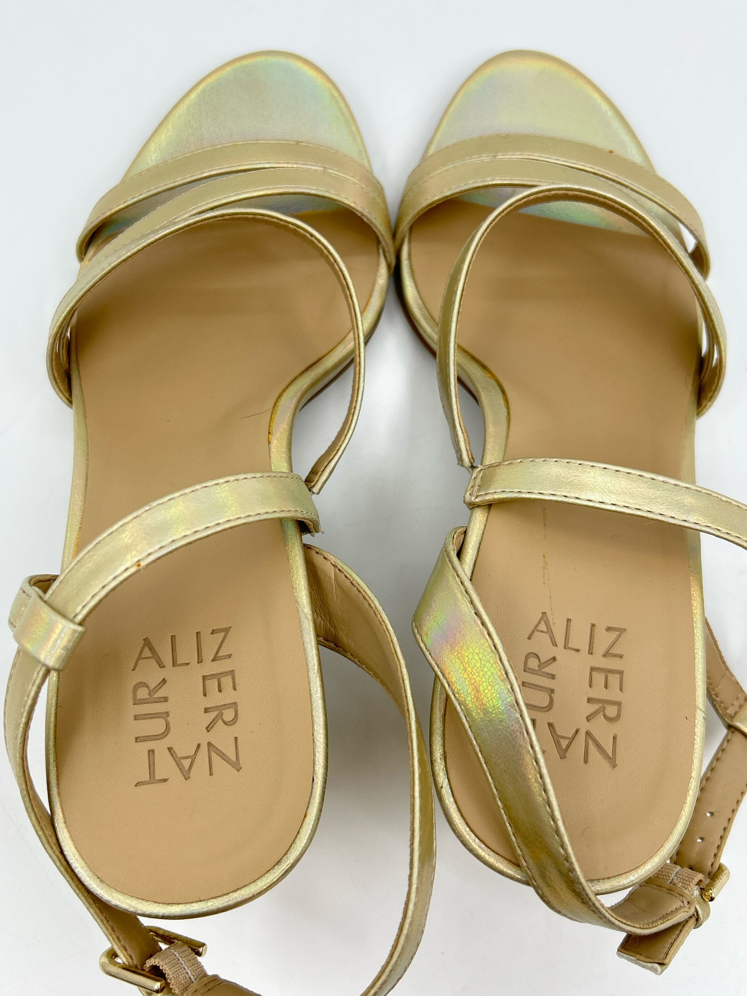 NATURALIZER Size 8.5W Gold Women Sandal