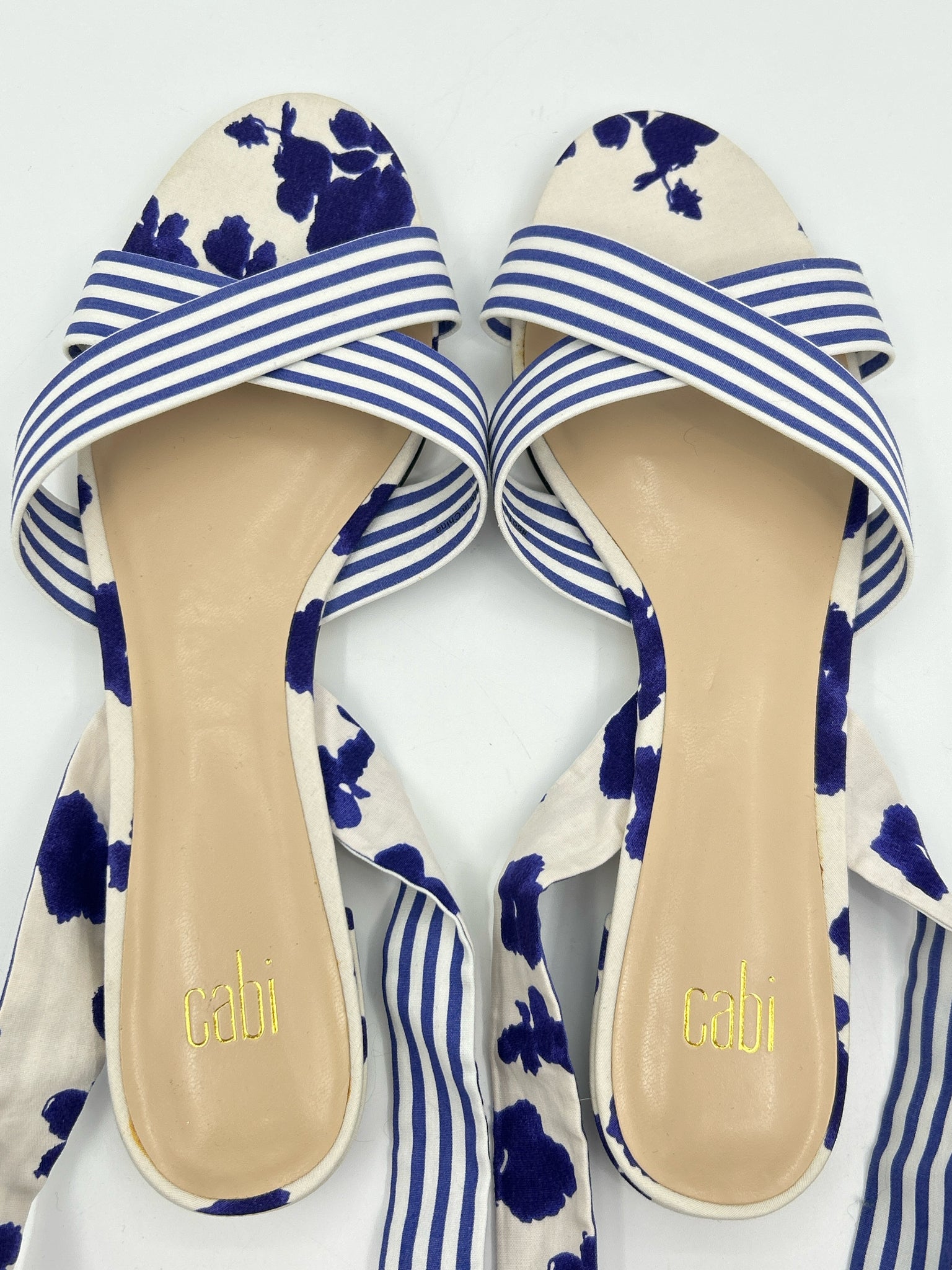 CABI Size 8.5 Blue and Ivory Women's Sandal