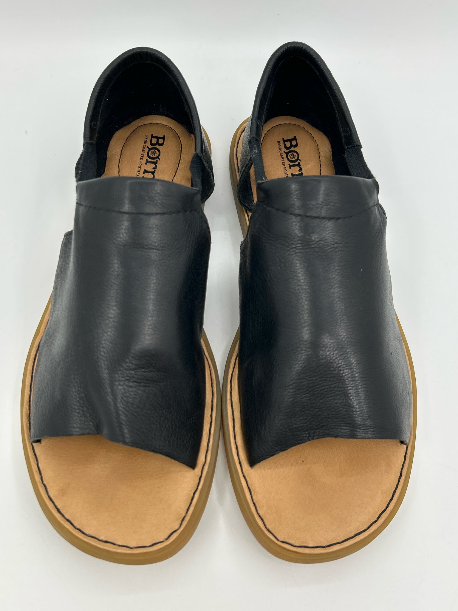 BORN Size 9M Black Women Sandal