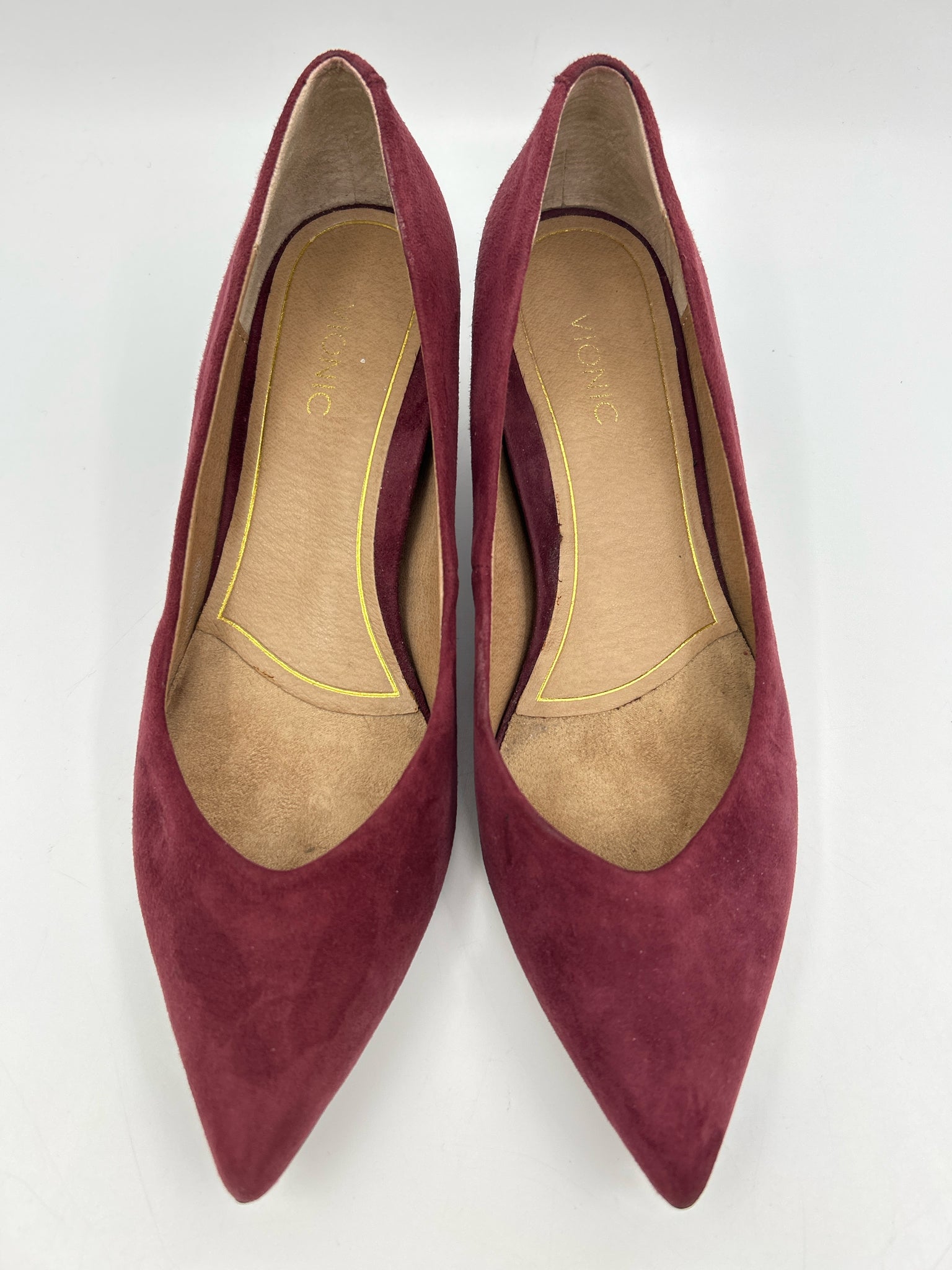 VIONIC Size 8.5 Burgundy Women Pumps