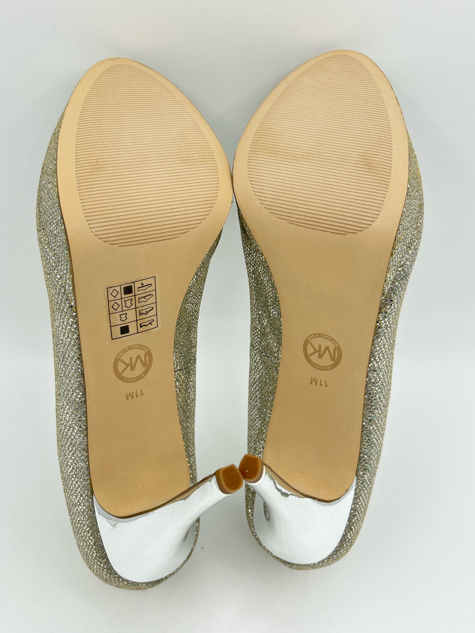 MICHAEL MICHAEL KORS Size 11M Silver Women Pumps