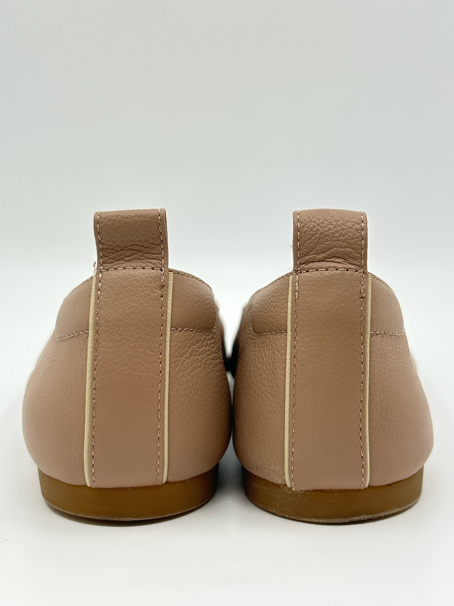 EVERLANE Size 6 nude Women Flats
