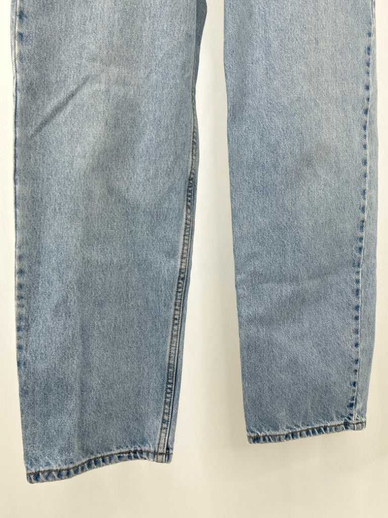 LEVIS Size 16/33 BLUE DENIM jeans