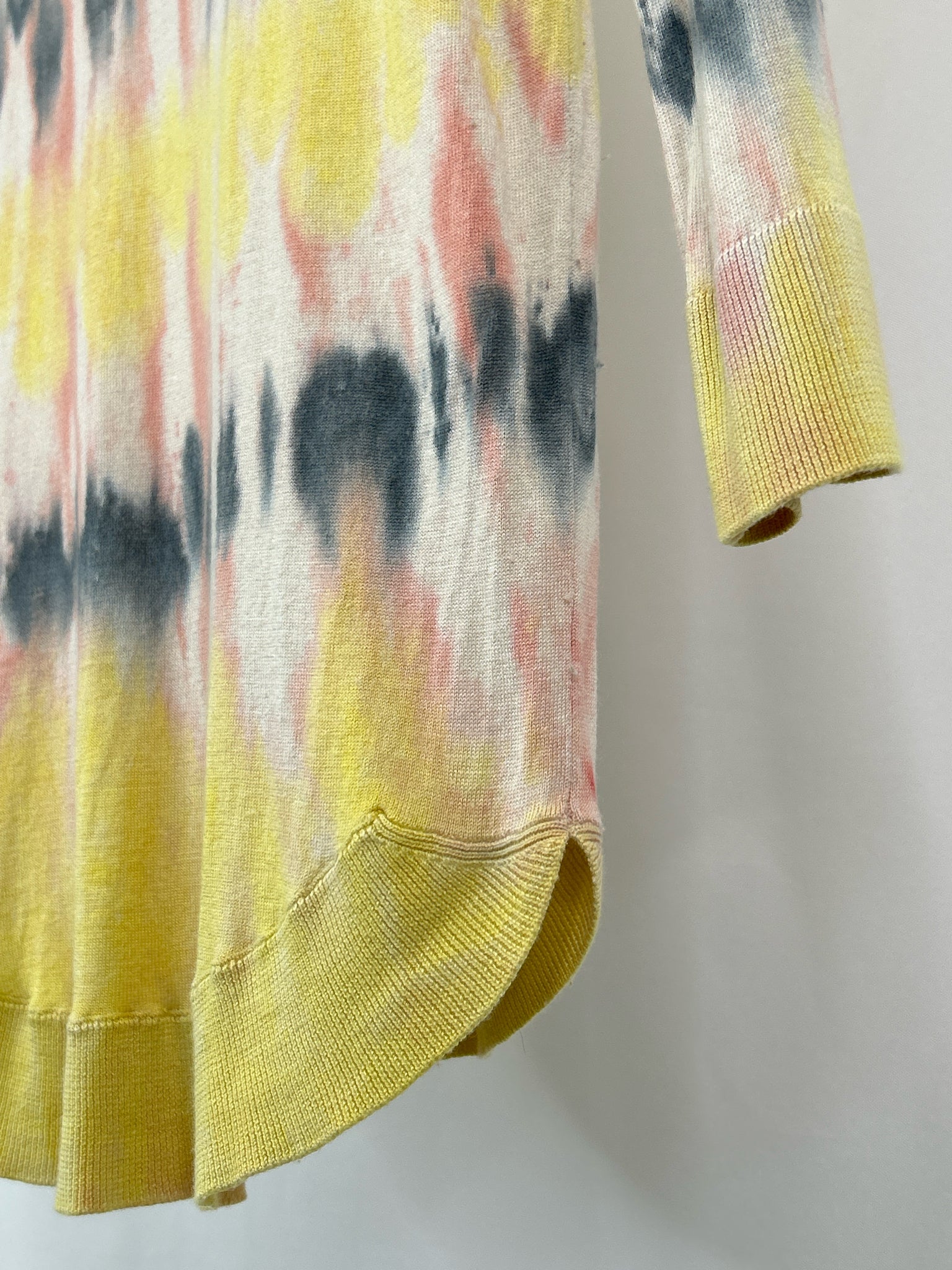 MAGASCHONI Size XS Yellow Print Women Sweater