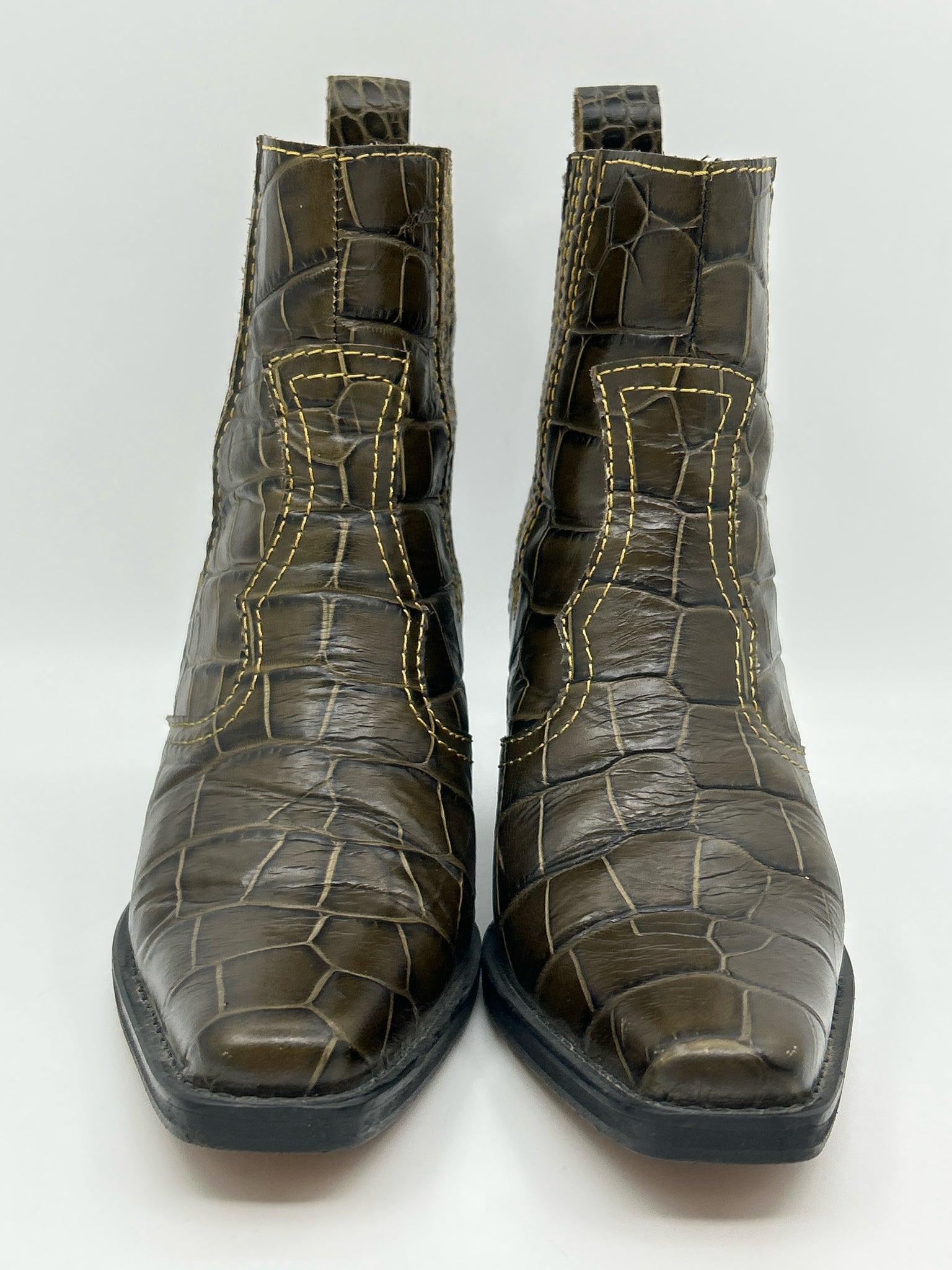 GANNI Size 38/8 Green Women Booties