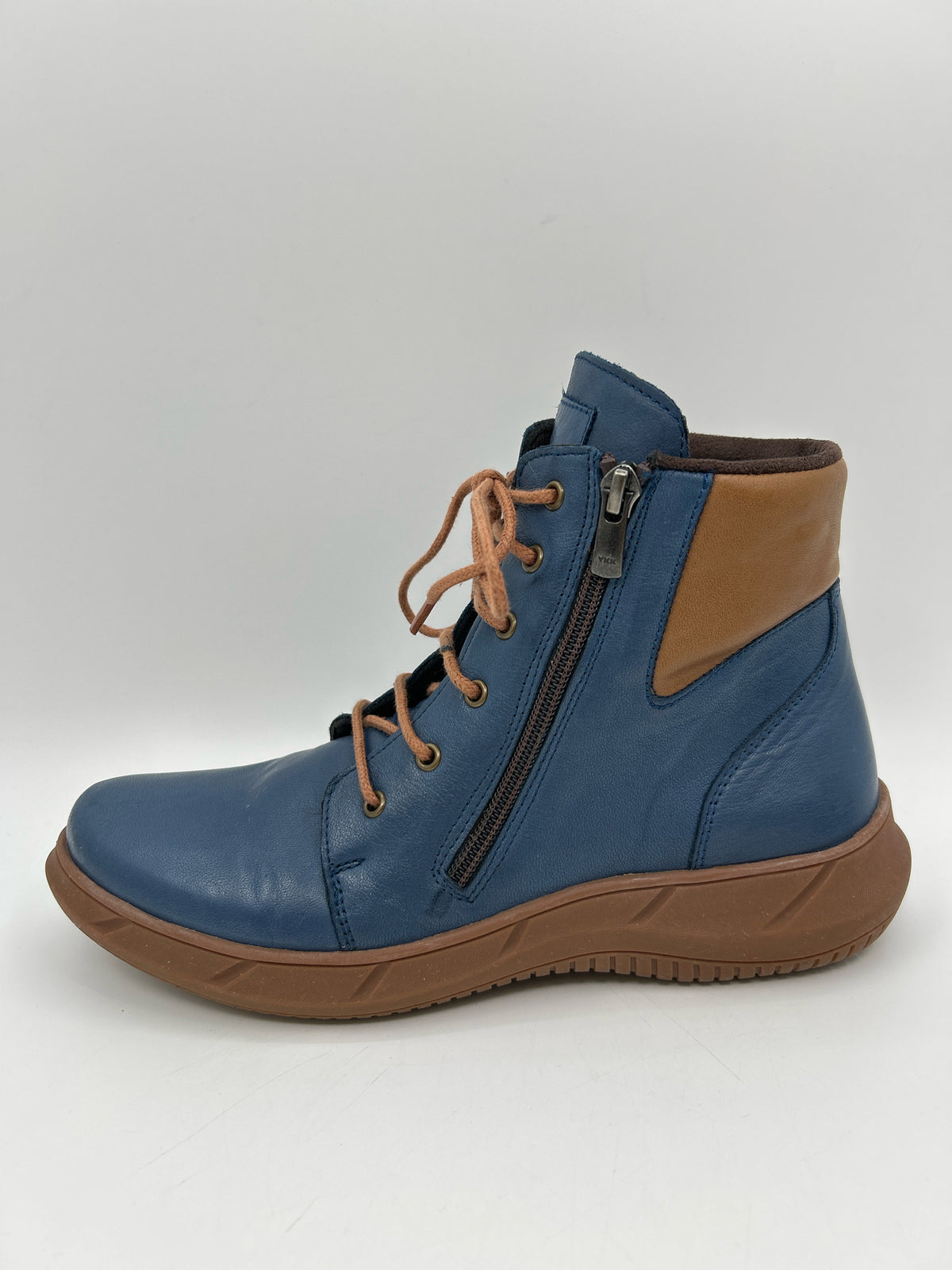 mammamia Size 40/9.5 Blue Women Booties