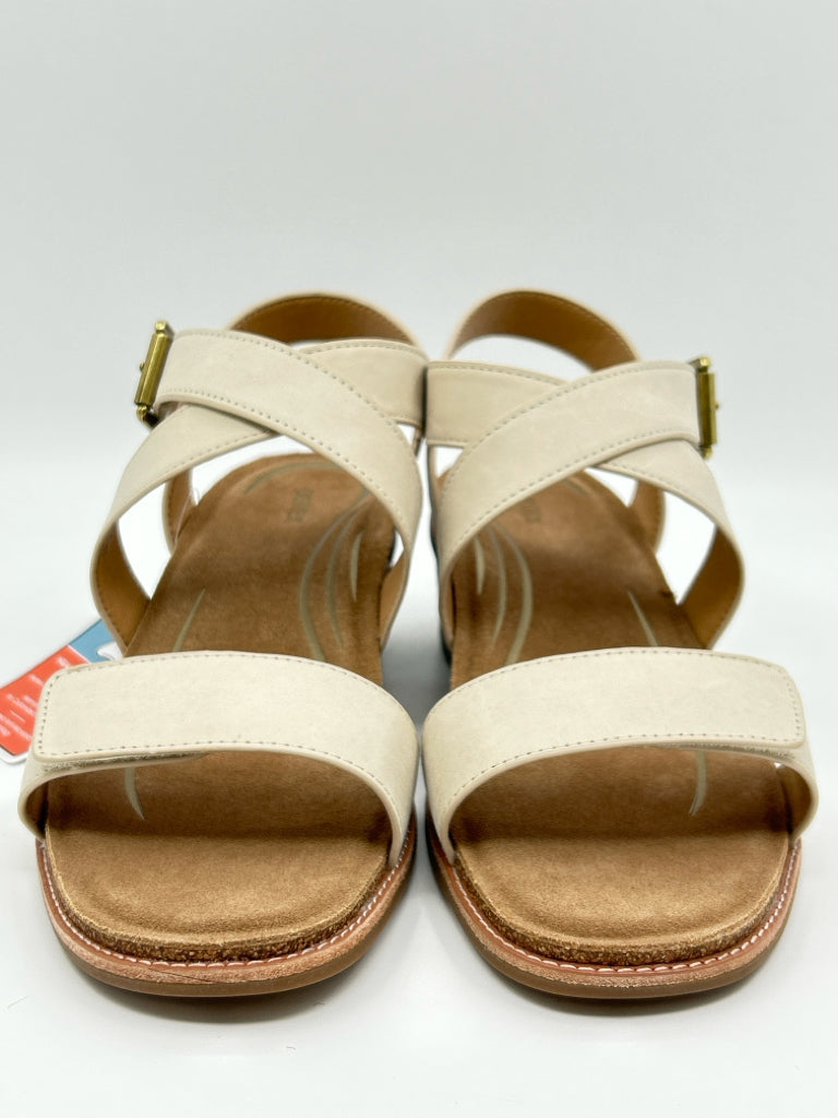 AETREX Size 10 Ivory Kristin Women's Sandal NIB