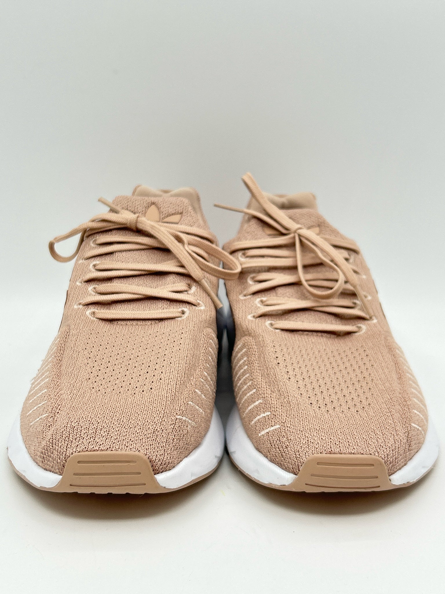 ADIDAS NWT Size 11 BLUSH Women Sneakers