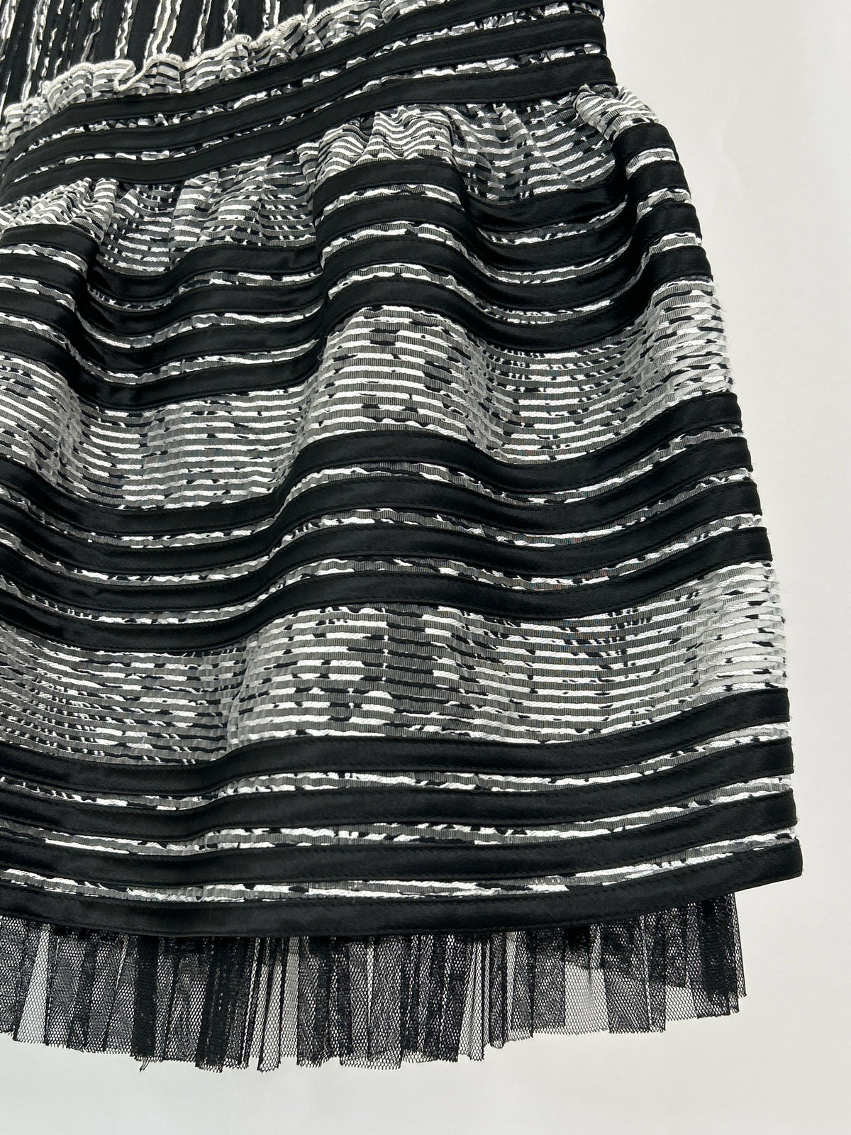 BCBGMAXAZRIA Size 4 Black and Silver Women Dress