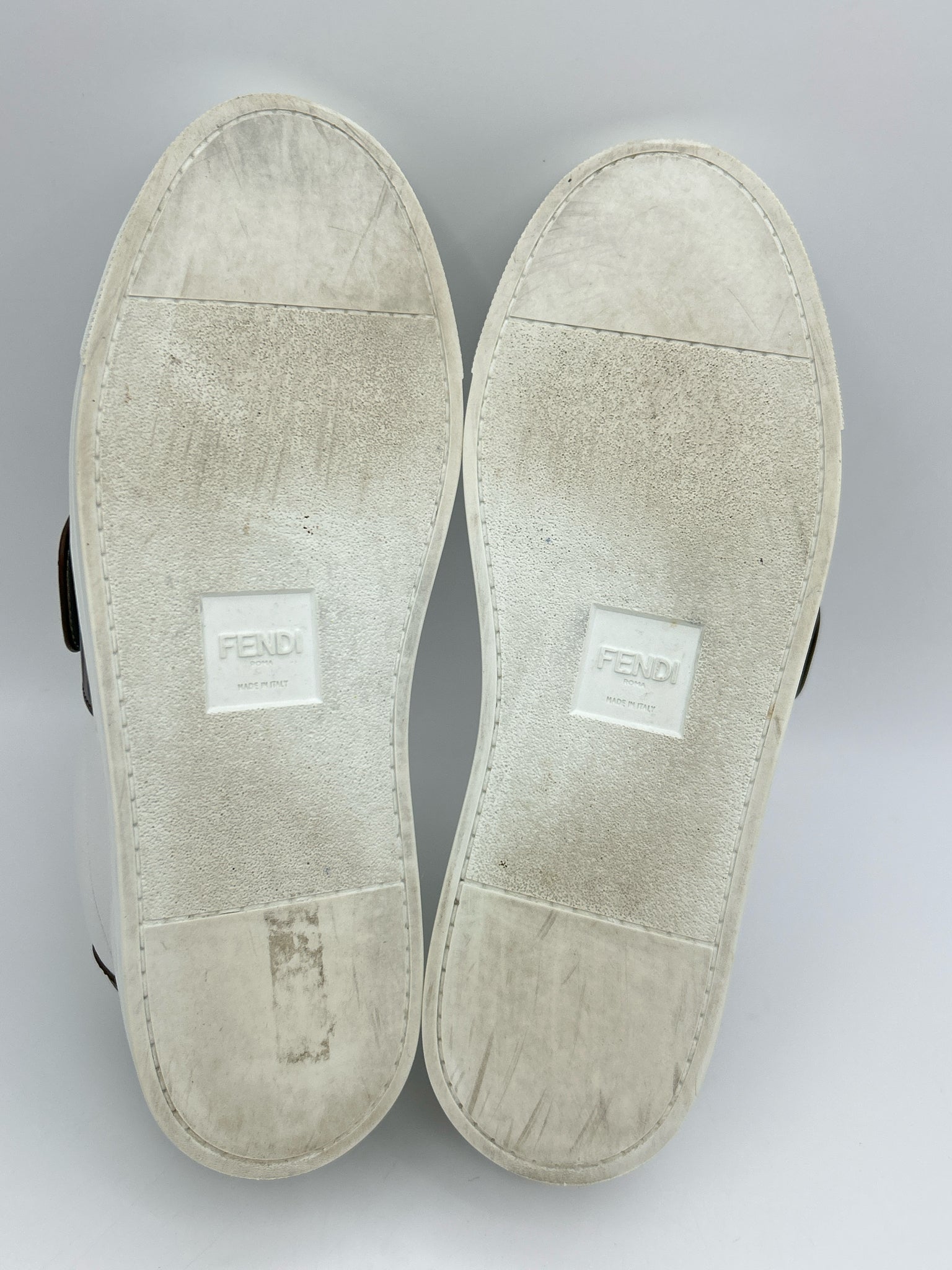 FENDI Size 38.5 White Women Sneakers