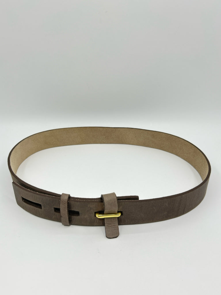 ADA Women Size L Taupe Belt