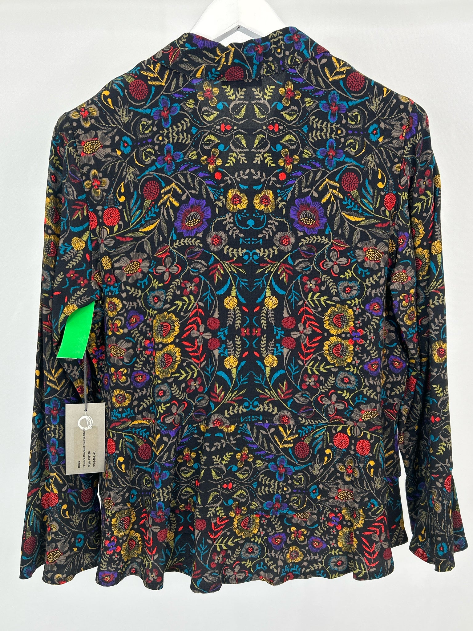 HABITAT Size S Black Floral Women Shirt