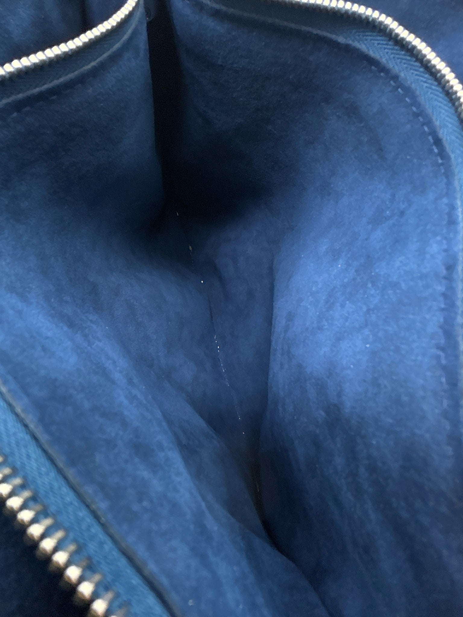 LOUIS VUITTON Navy Women Purse