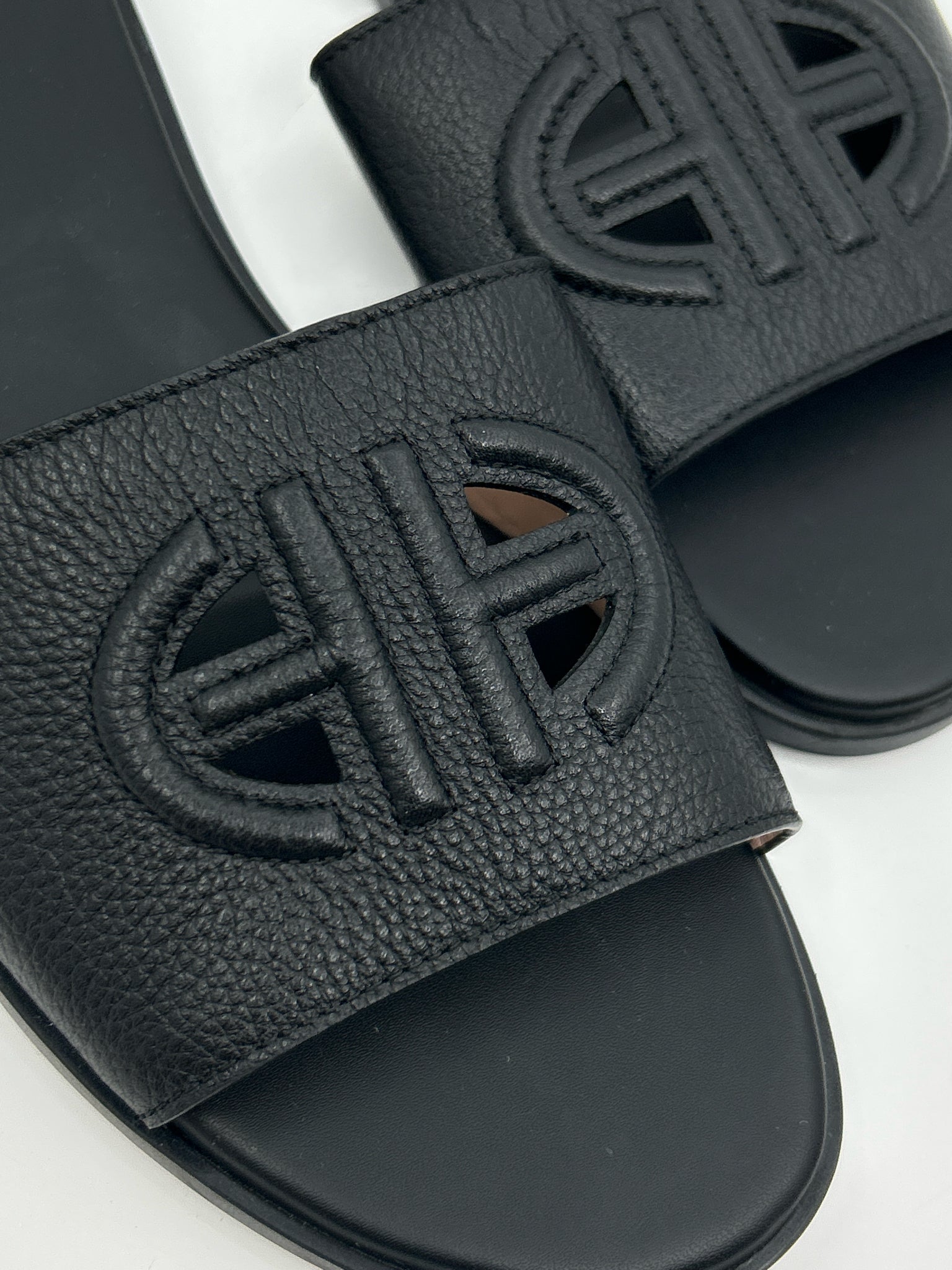 COLE HAAN Size 10B Black Women Sandal