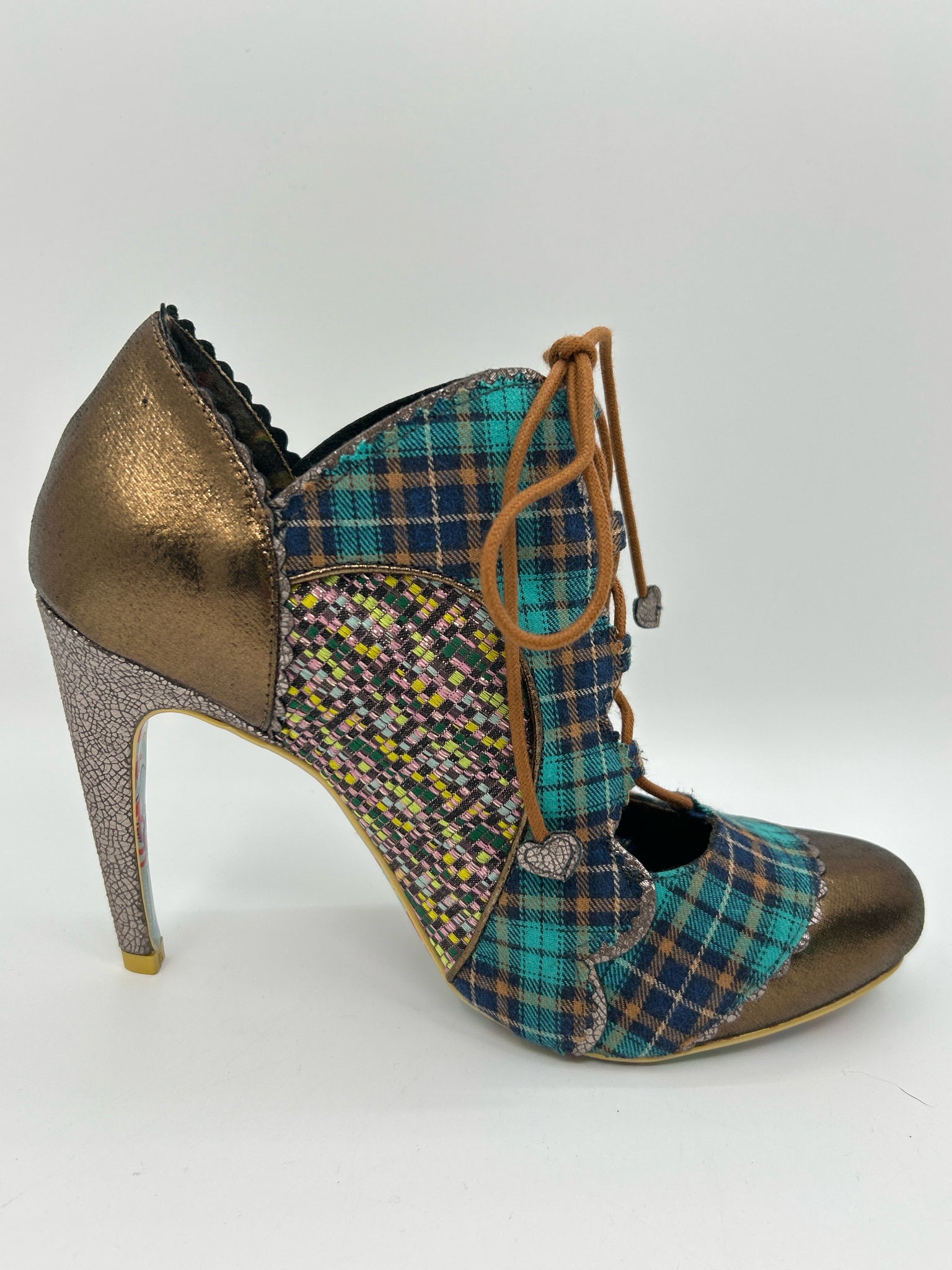 IRREGULAR CHOICE Size 10 Black Print Women Pumps