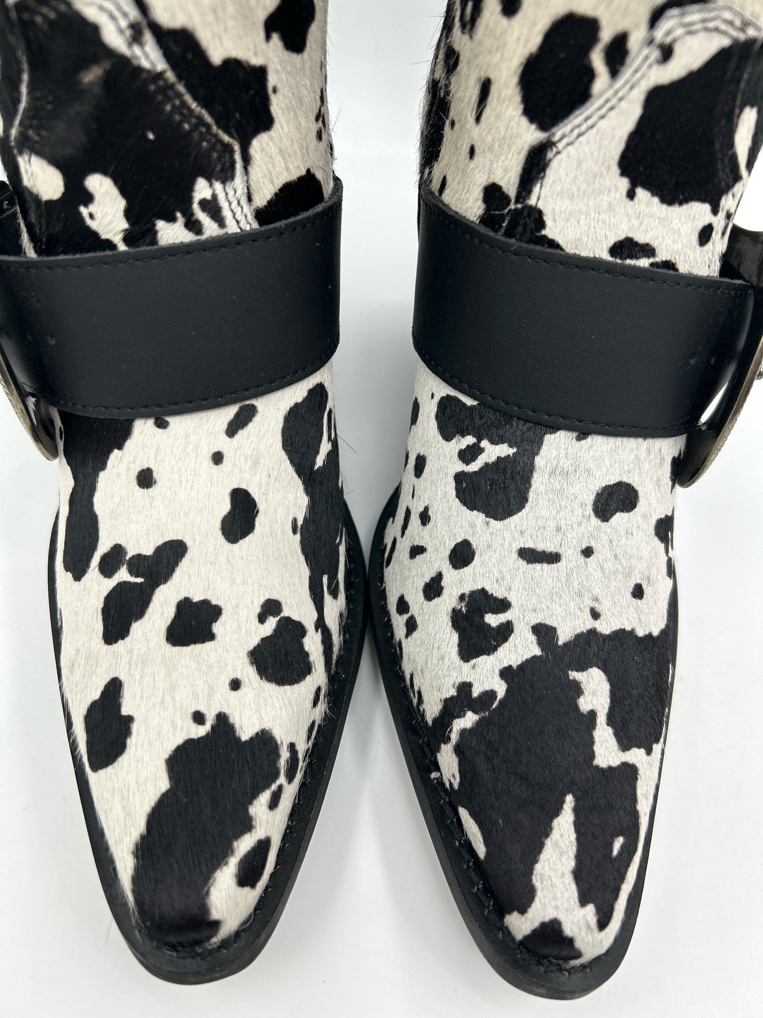 DINGO Size 7.5M Black and White Women Boots