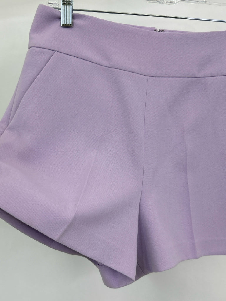 ALICE & OLIVIA Women Size 4 Lavender Shorts