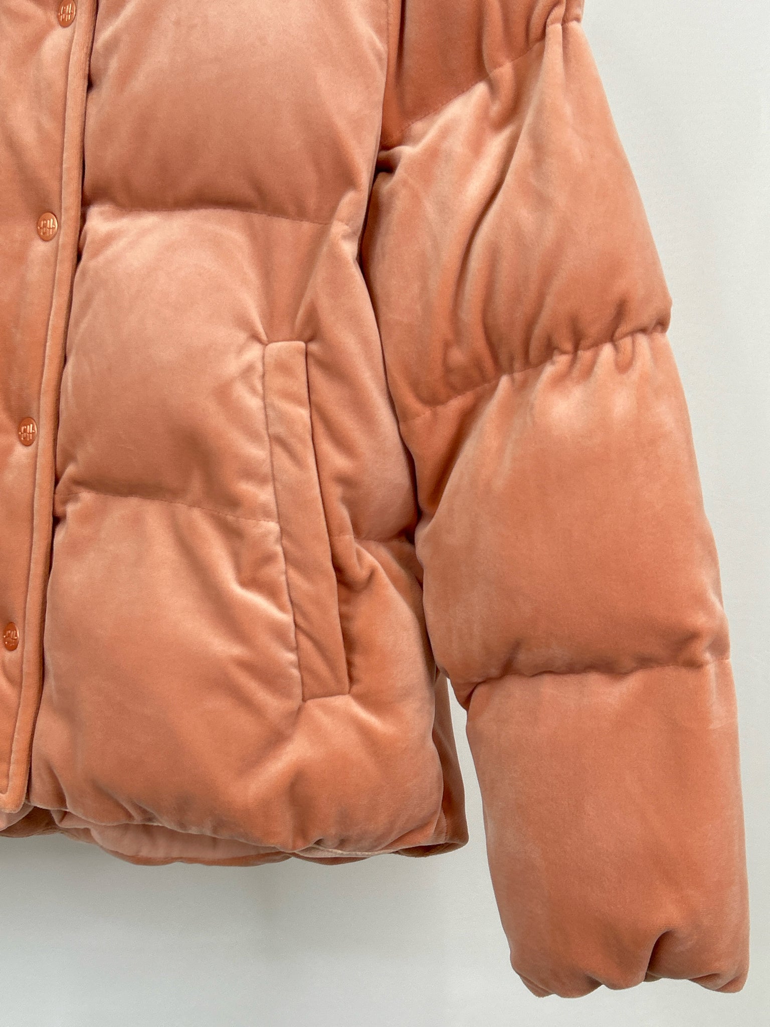 Good Hart Size L Peach Women Coat NWT