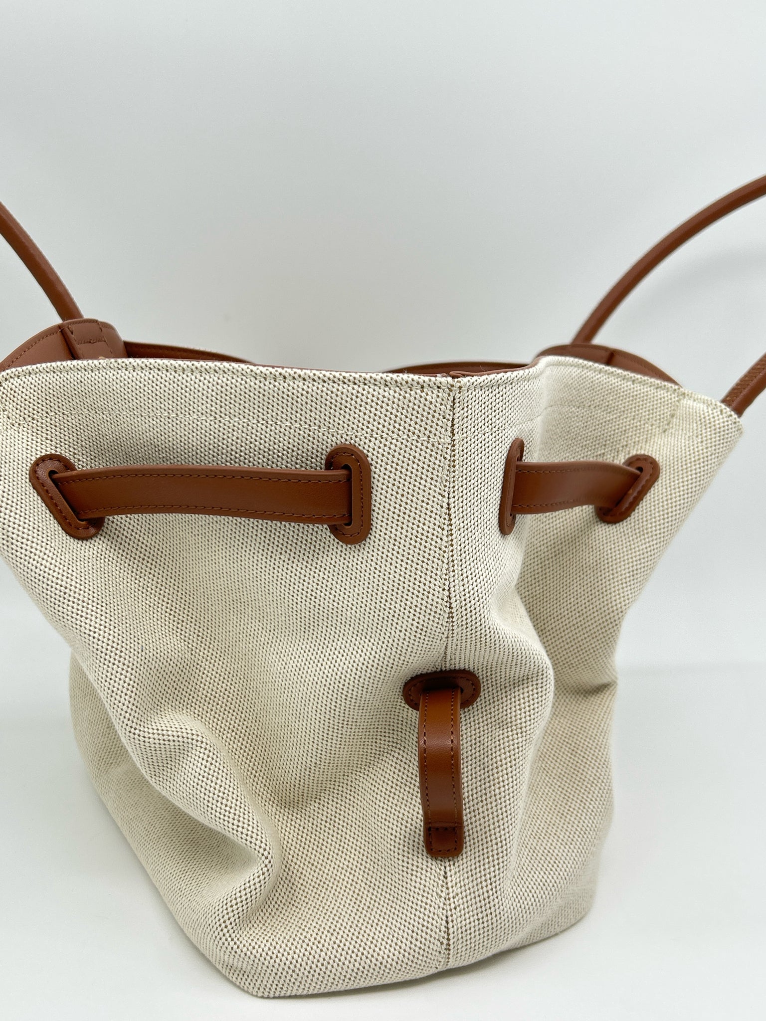 JW PEI Beige Women Tote