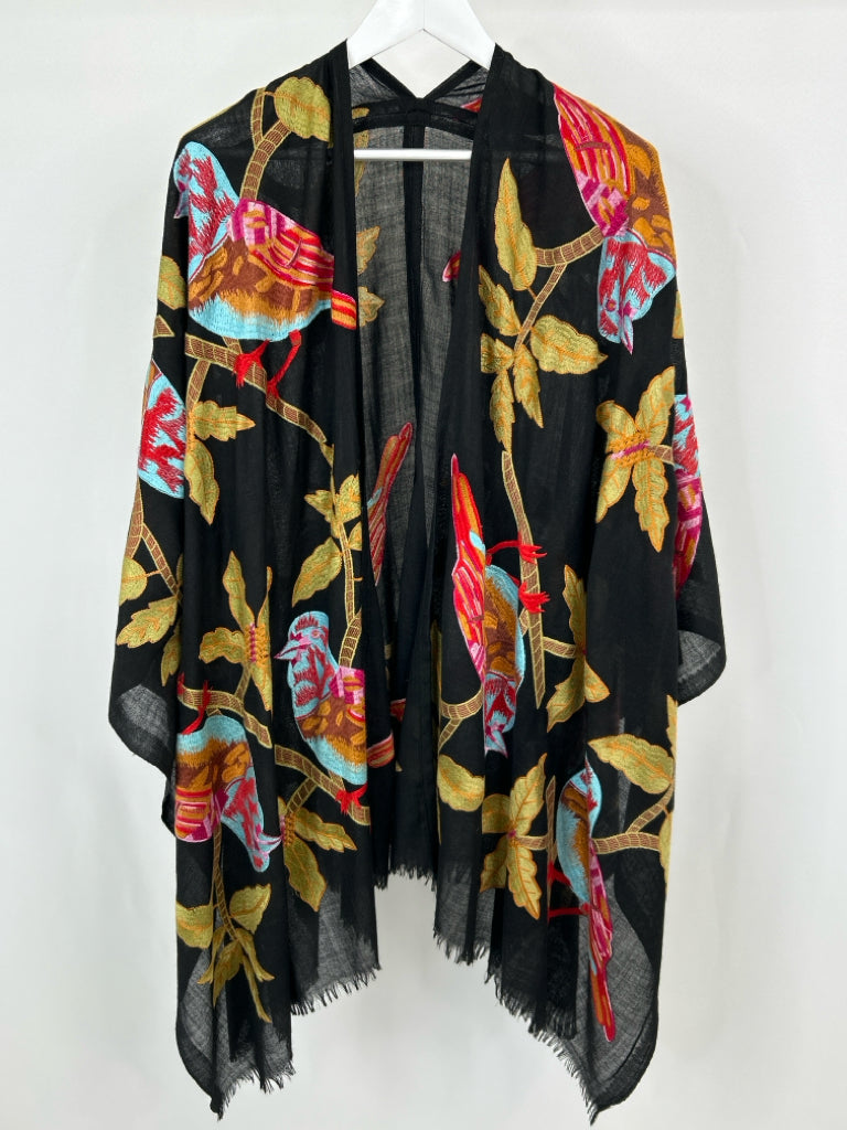 ANU Size One Size Black Print Women's Wrap