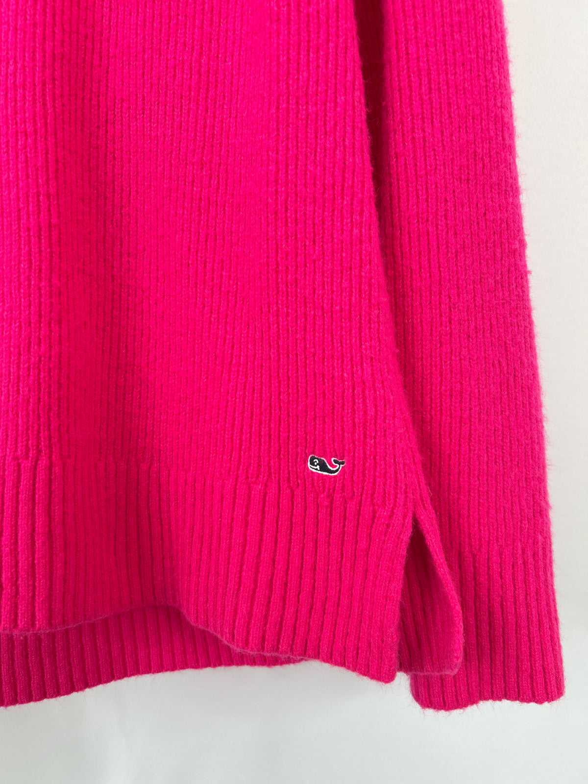 VINEYARD VINES Size M Fuschia Women Sweater