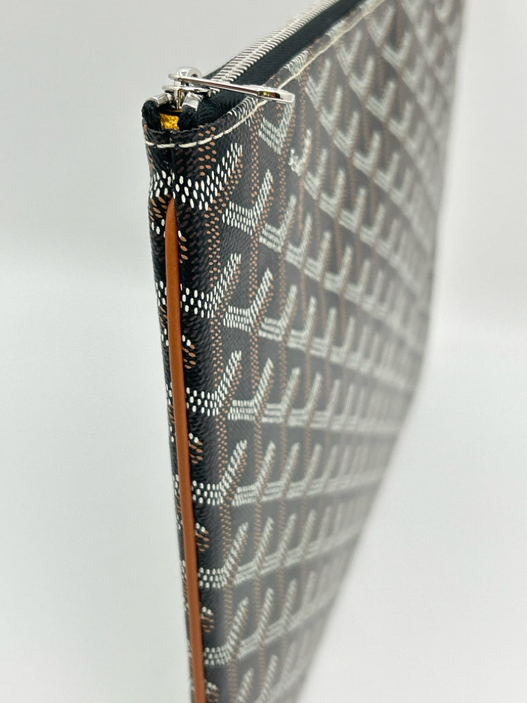 GOYARD Brown Print Clutch